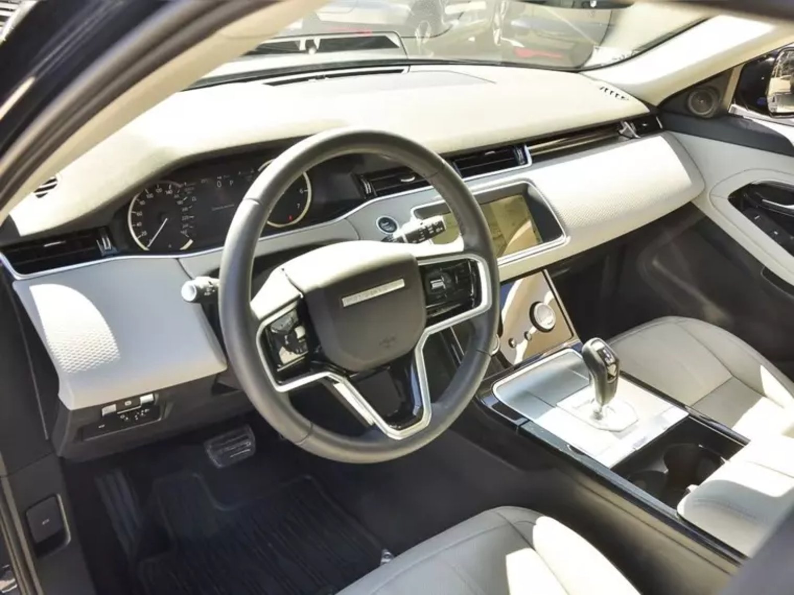Land Rover Evoque Aut 2023 - Imagen 12 de 19