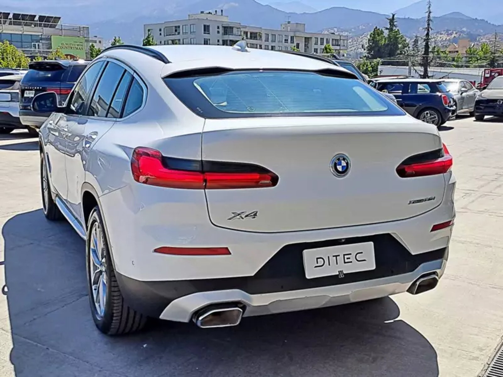 BMW X4 Xdrive30i 4x4 2.0 At 2023 - Imagen 9 de 17