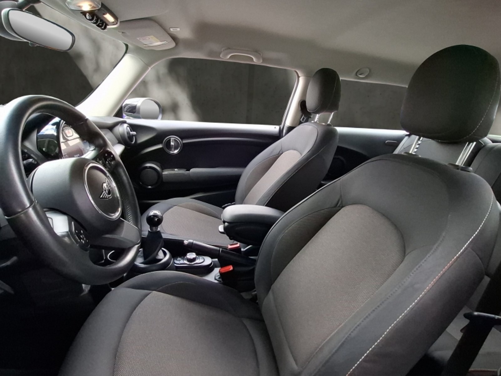 Mini Cooper 1.5 3p Essential 2024 - Imagen 10 de 16