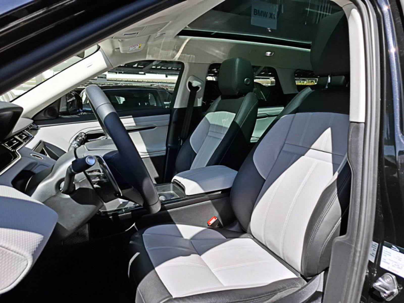 LAND ROVER Evoque Dynamic S 4x4 2.0 Aut 2024 - Imagen 10 de 13