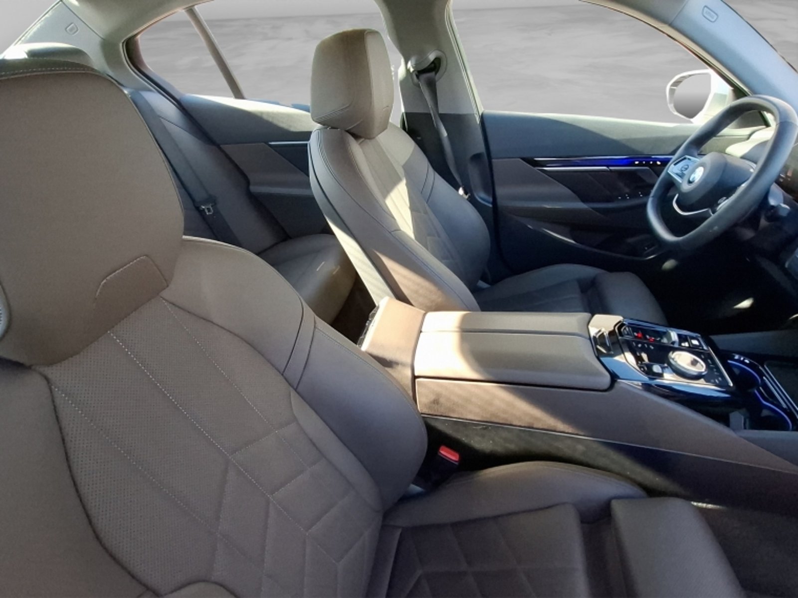 BMW 520 I Berlina 4x2 2.0 Aut 2024 - Imagen 19 de 20