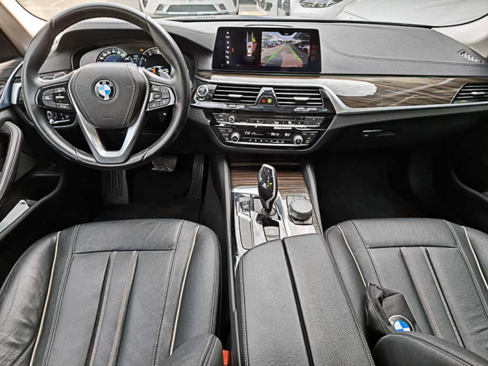 BMW 530 I Luxury 2.0 Aut 2018 - Imagen 6 de 13