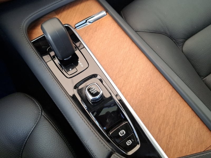 Volvo Xc90 Ii B6 4x4 2.0 Aut 2025 - Imagen 13 de 16
