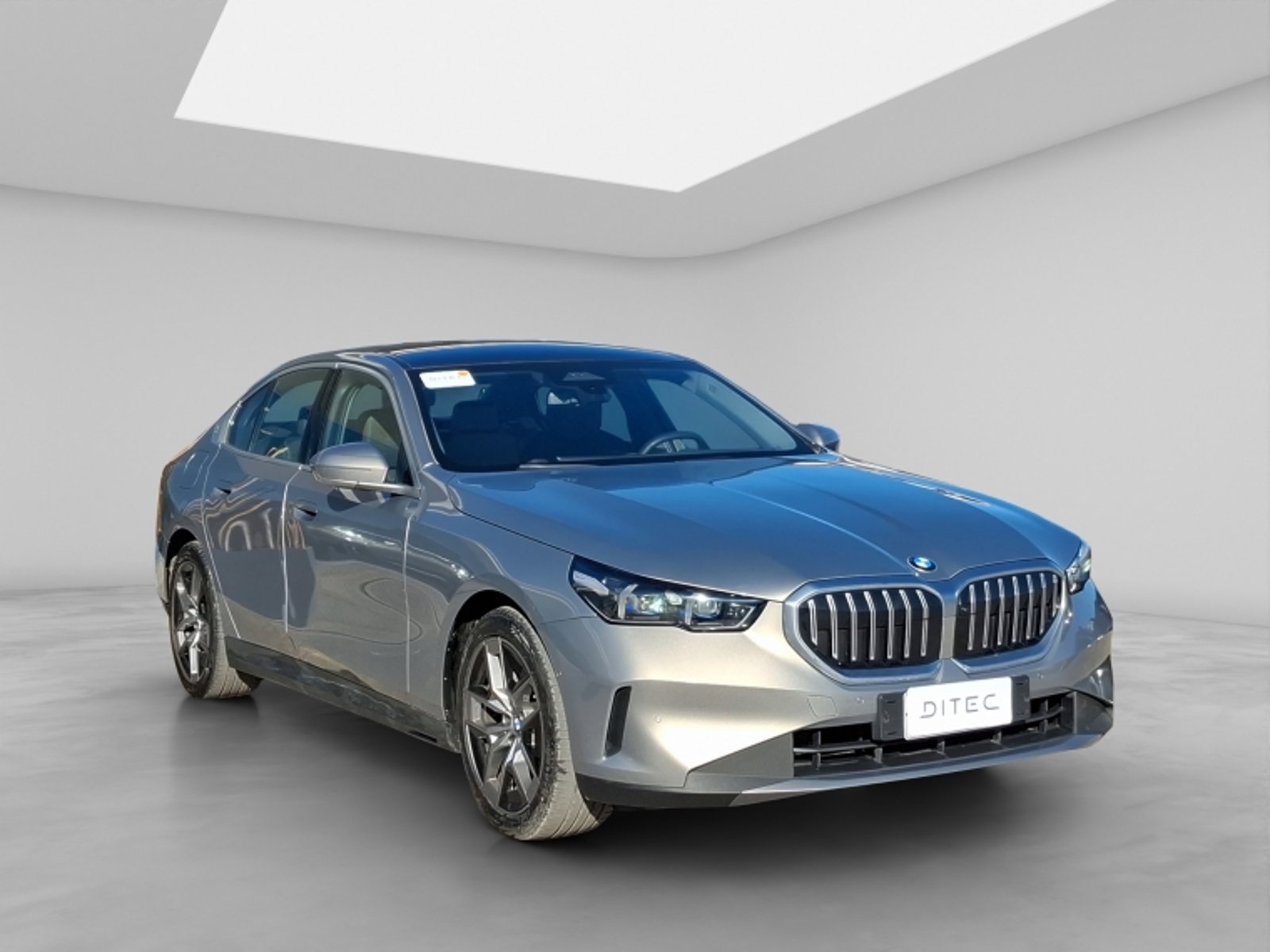 BMW 520 I Berlina 4x2 2.0 Aut 2024 - Foto 3 de 20
