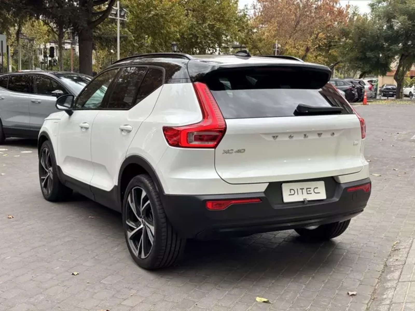 VOLVO Xc40 T5 Hybrid 1.5 Aut 2021 - Imagen 6 de 15