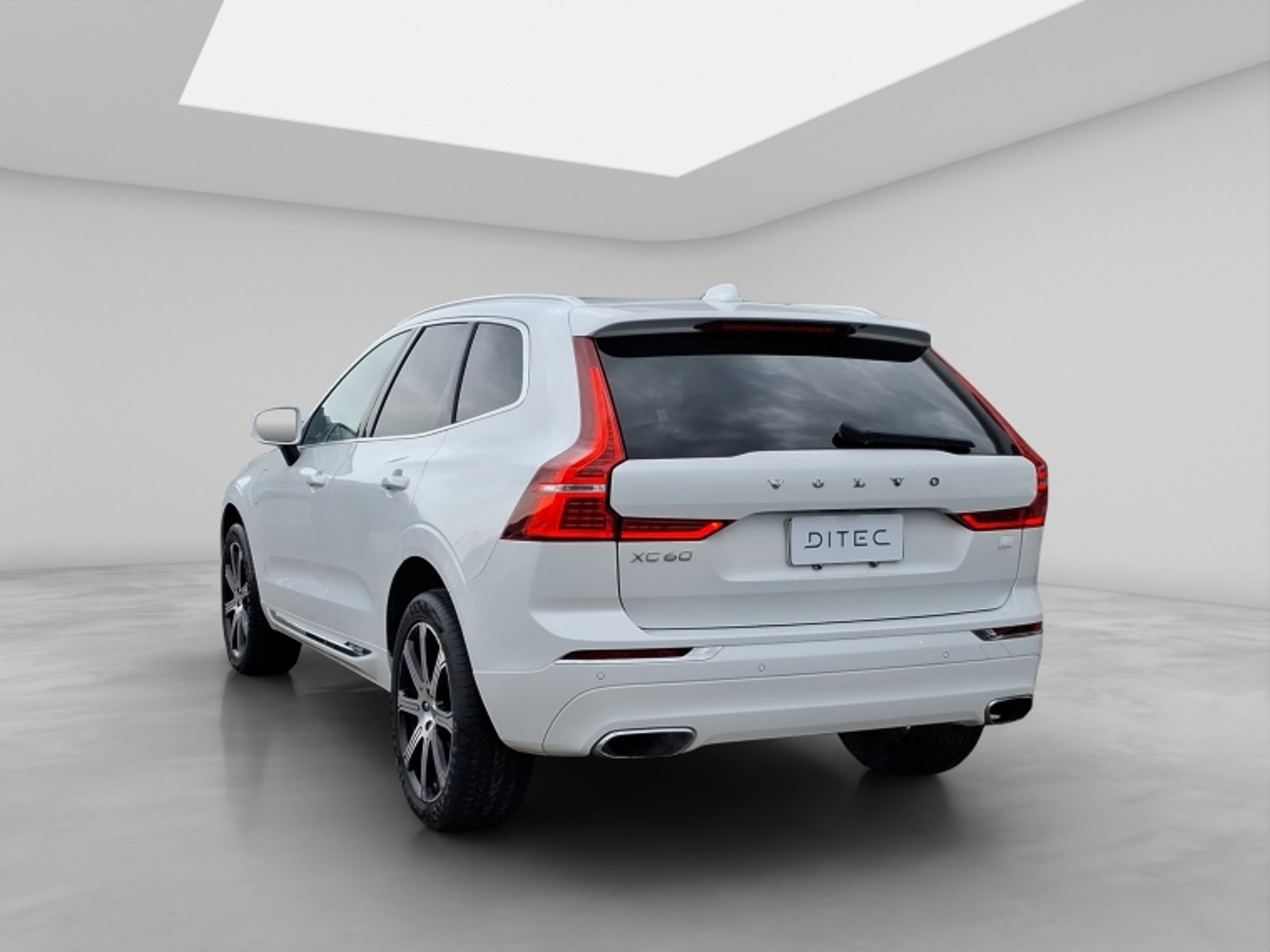 Volvo Xc60 T8 4x4 2.0 Aut 2021 - Imagen 5 de 20