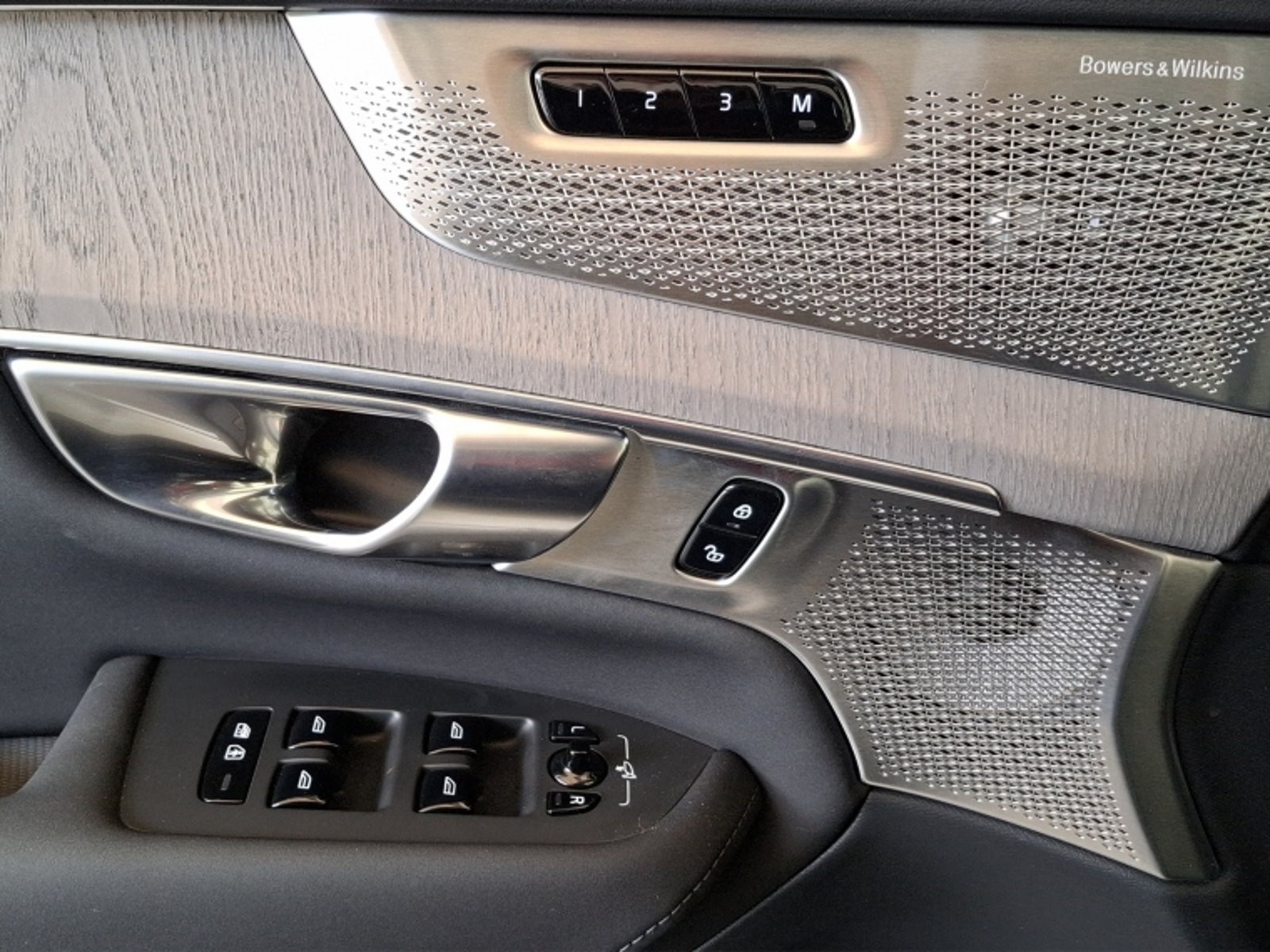 Volvo Xc90 T8 Ultra 2026 - Imagen 14 de 20