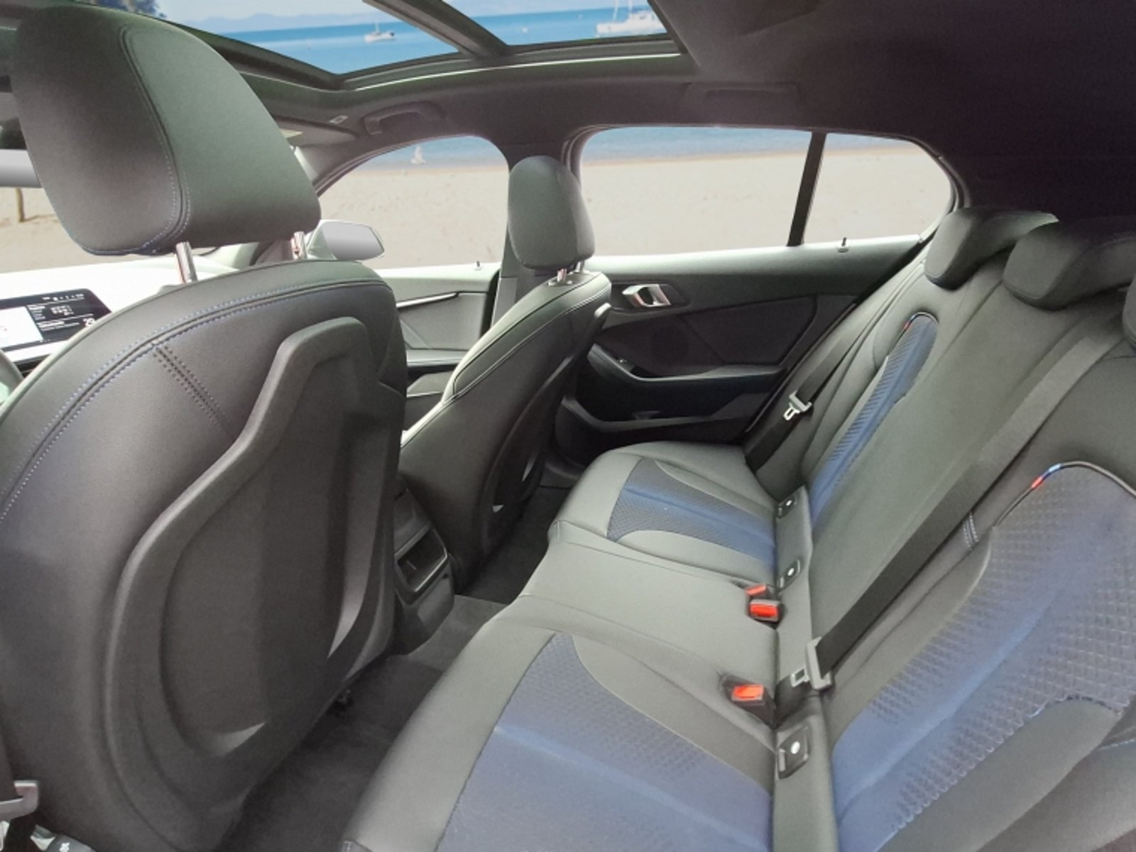 BMW 118 I M Sport 2024 - Imagen 15 de 20