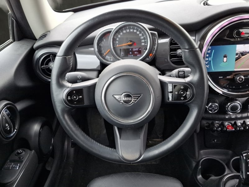 Mini Cooper 1.5 Essential At 2024 - Imagen 16 de 16