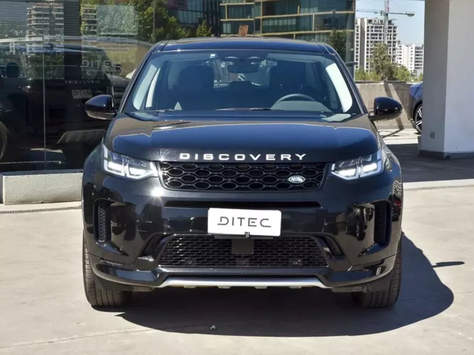 Land Rover Discovery sport 2.0 S Diesel 4x4 204hp At 5p 2025 - Foto 3 de 19