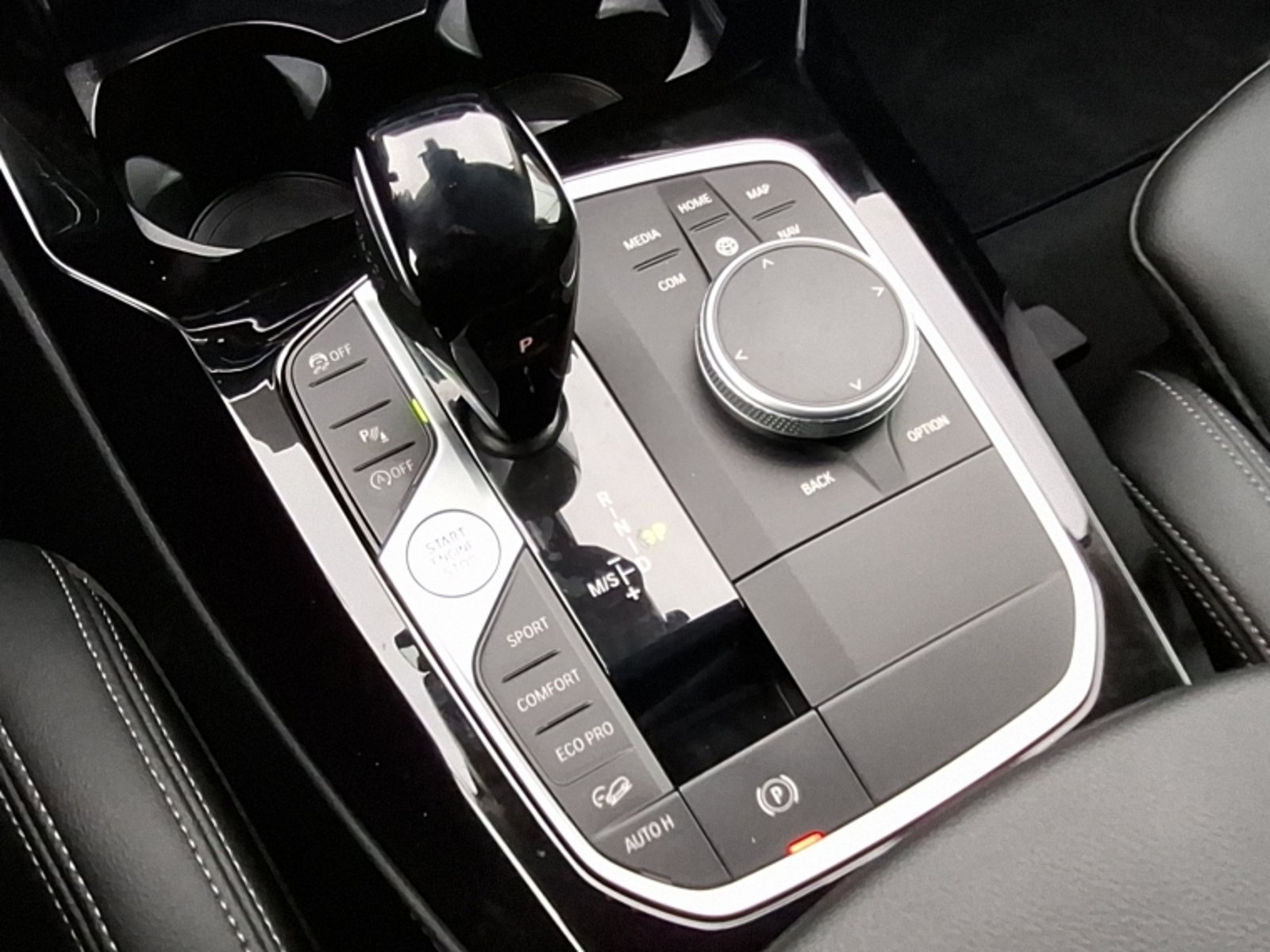 BMW X4 Xdrive 20i 4x4 2.0 At 2024 - Imagen 13 de 20
