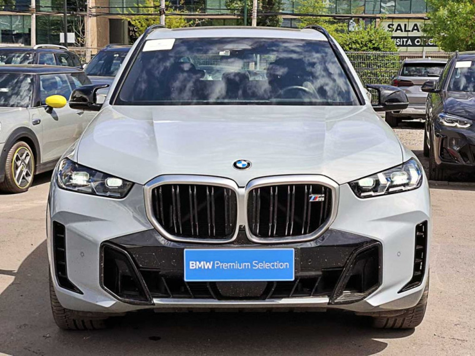 BMW X5 M60i Xdrive Lci 4x4 4.4 Aut 2024 - Foto 3 de 13