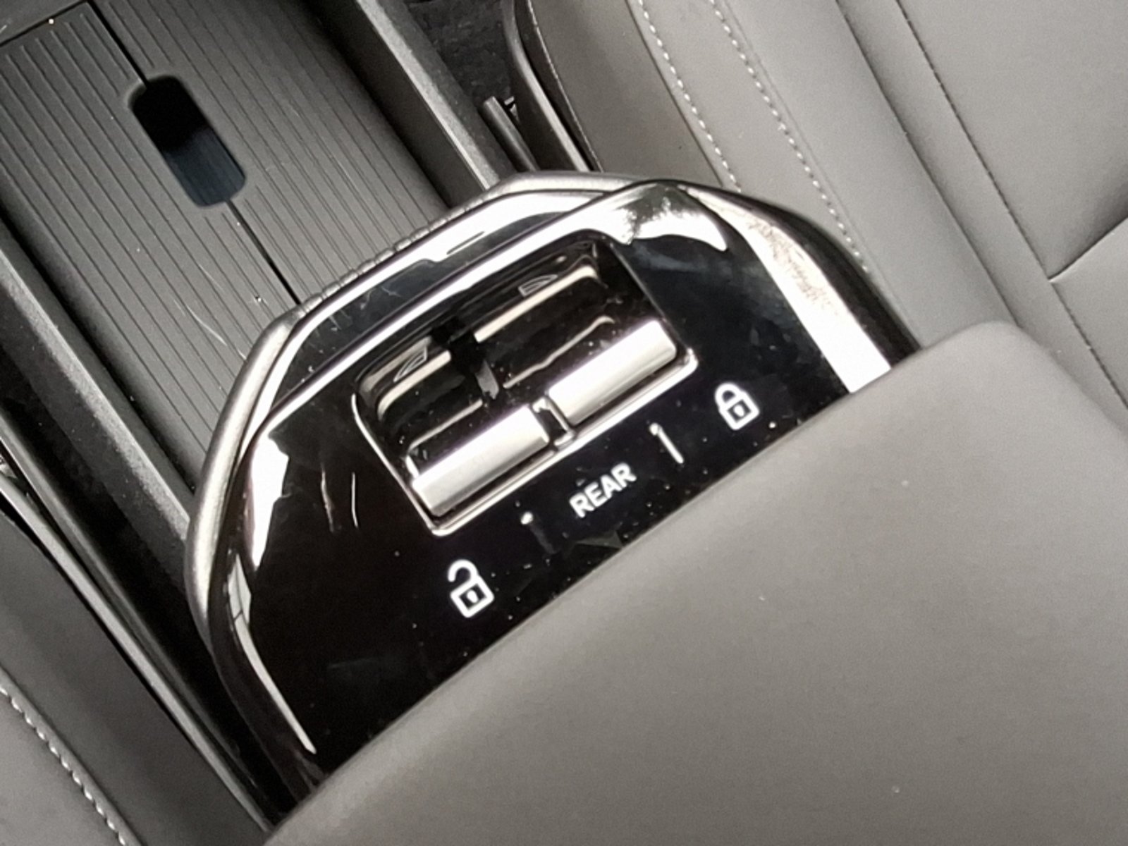 Volvo Ex30 E60 Ultra Aut 2025 - Imagen 13 de 20