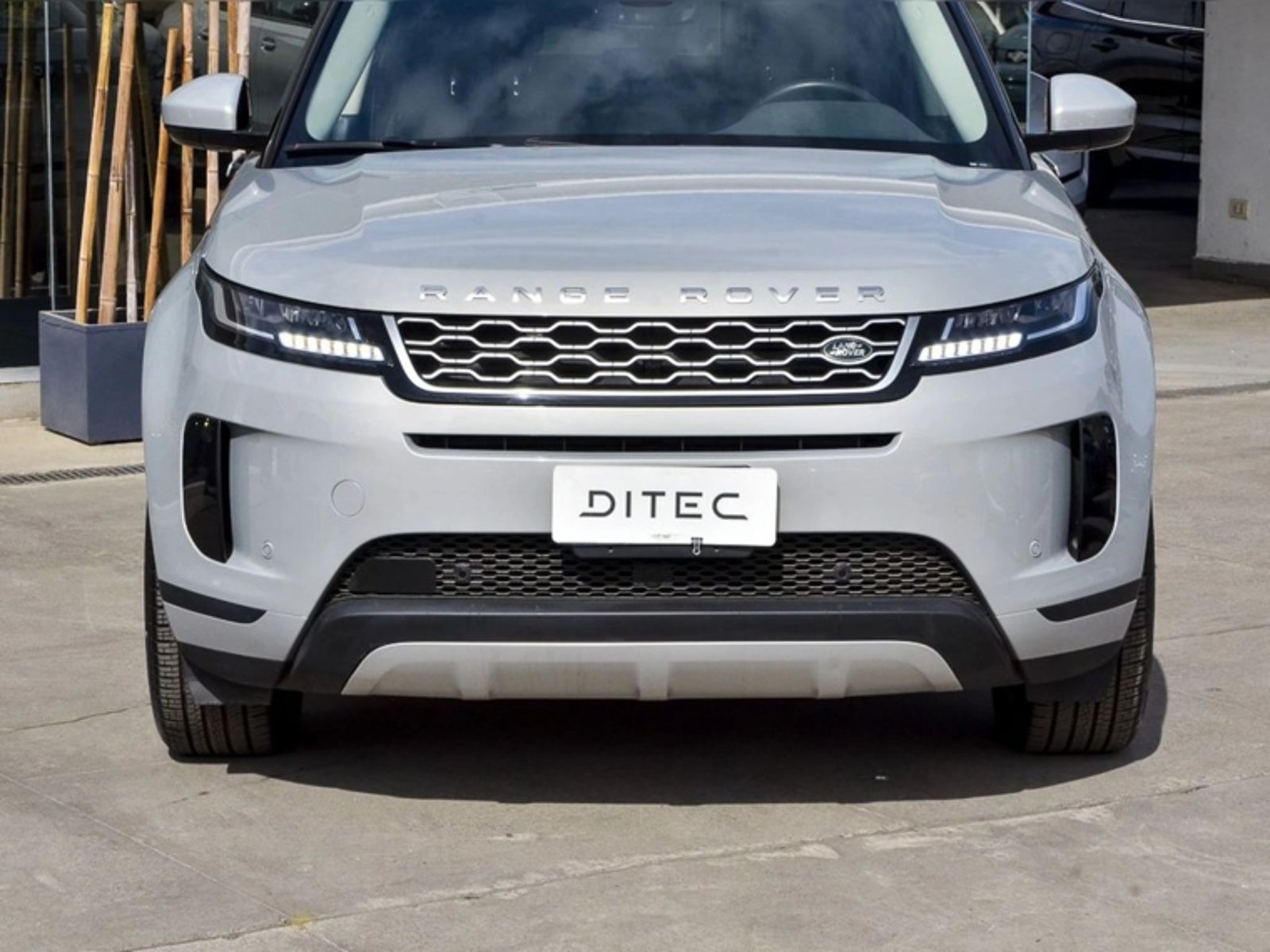 Land Rover Evoque Range Rover 4wd 2.0 Aut 2023 - Imagen 4 de 18