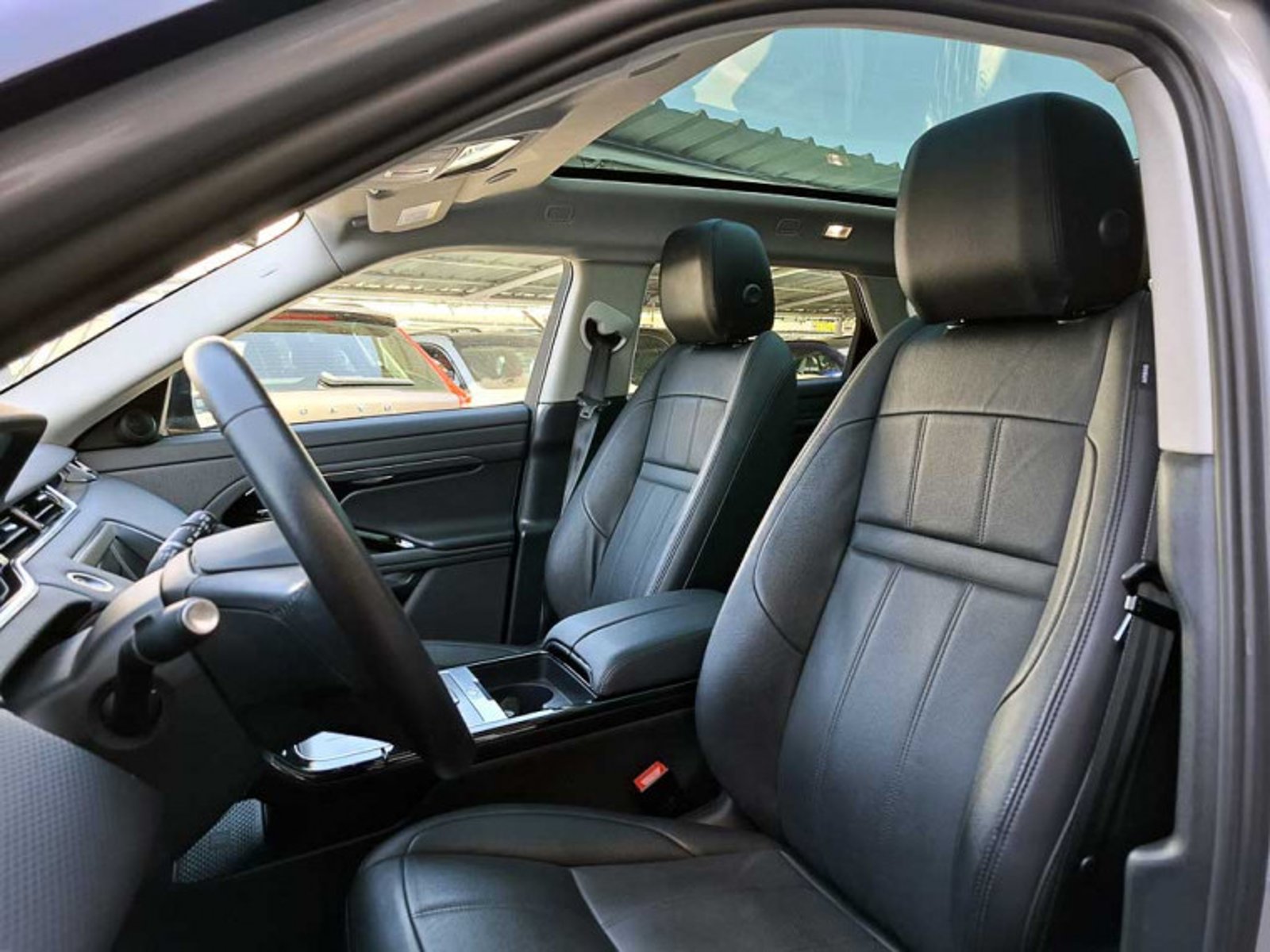 LAND ROVER Evoque Awd 2.0 Aut 2024 - Imagen 10 de 13