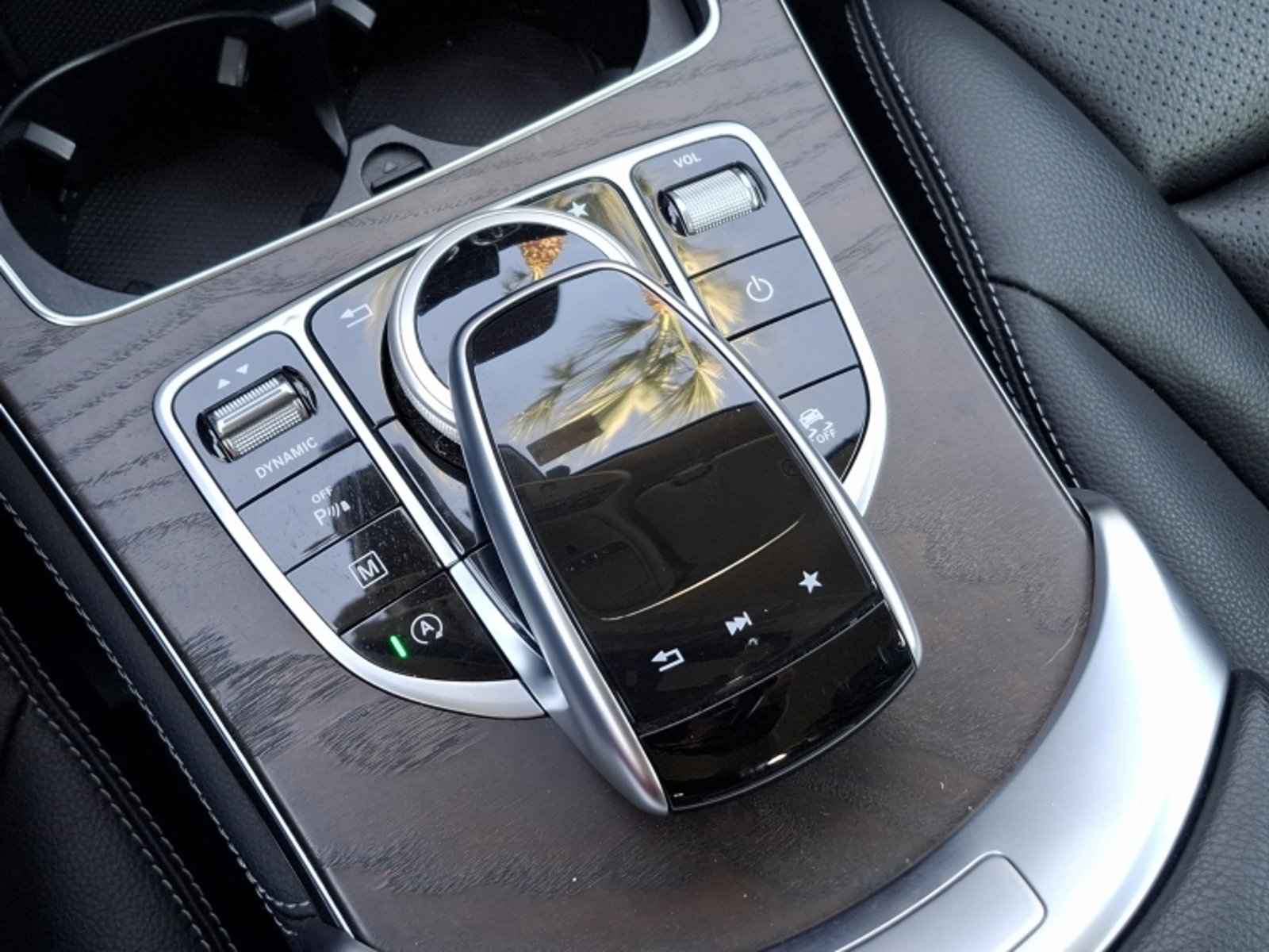 Mercedes-Benz Glc 220 D 4matic 2.0 2020 - Imagen 13 de 20