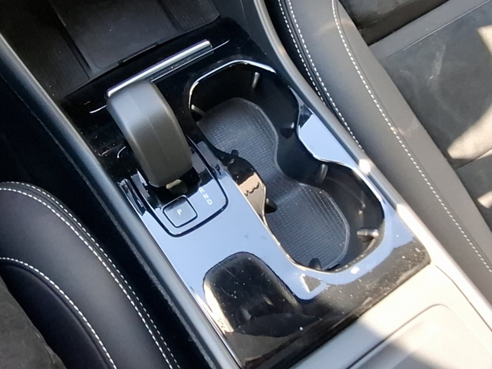 Volvo C40 P8 Recharge 2024 - Imagen 13 de 20