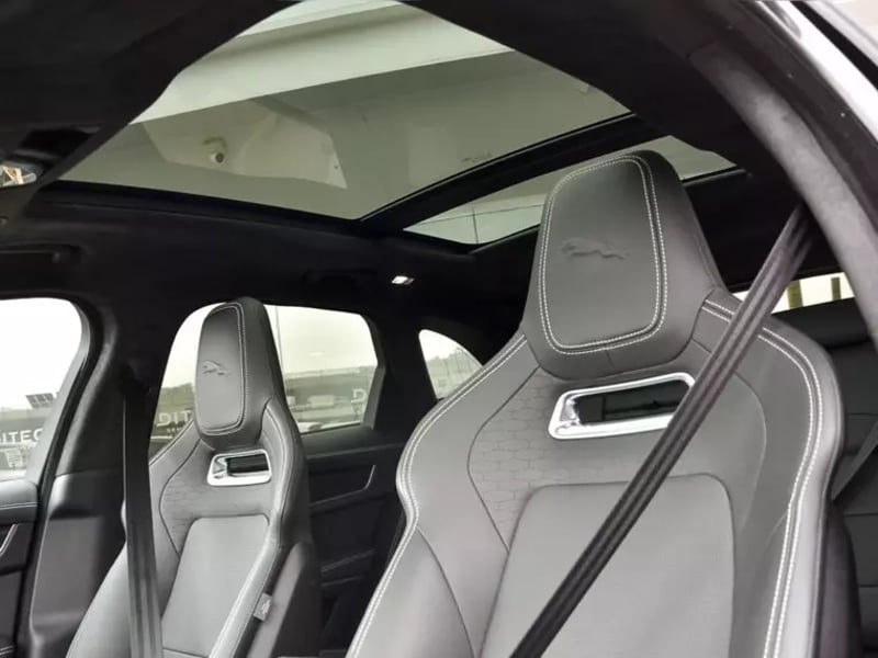 Jaguar F-pace 400 Sport 2025 - Imagen 16 de 20