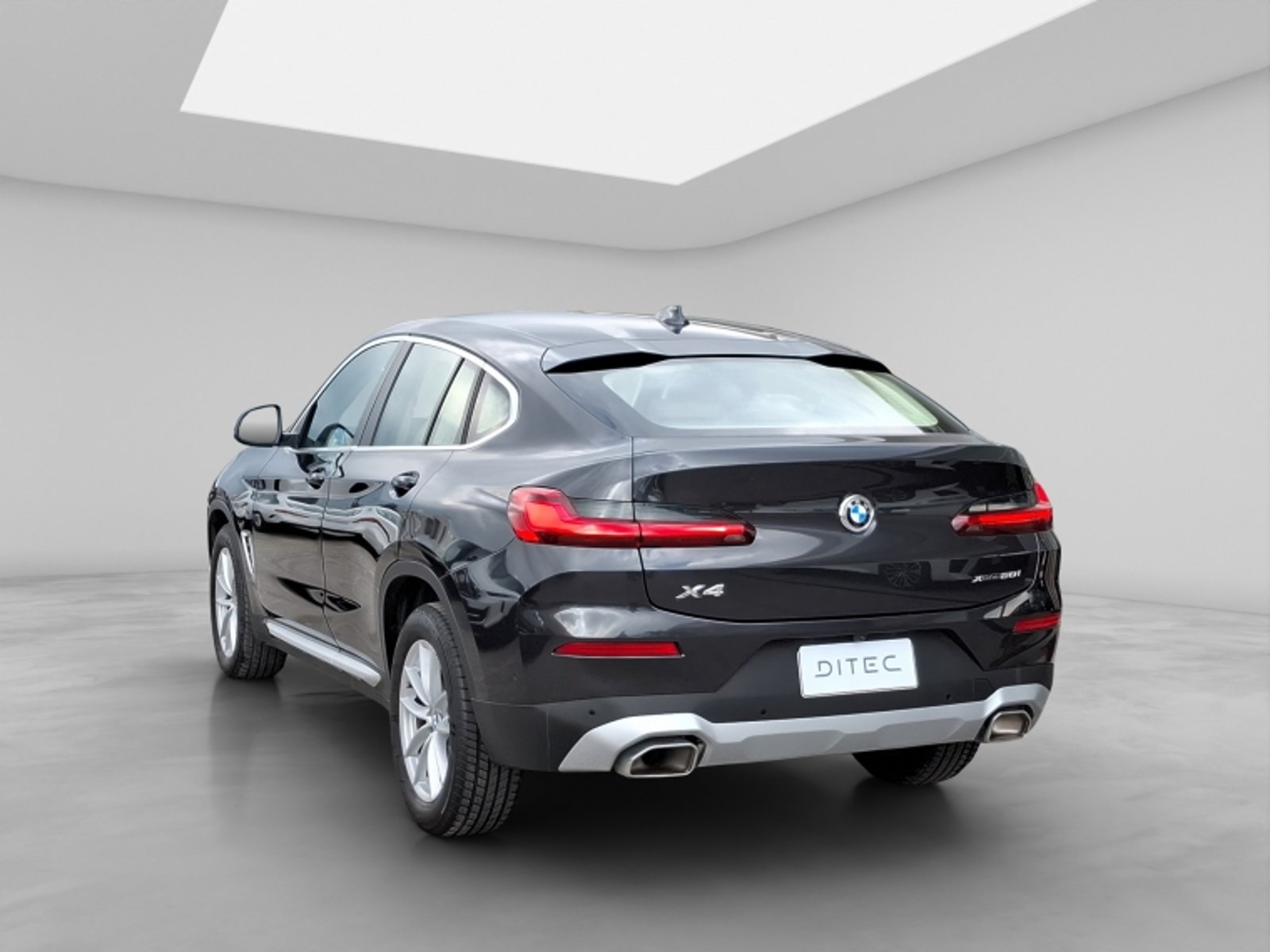 BMW X4 Xdrive20i Heritage 2025 - Foto 5 de 20