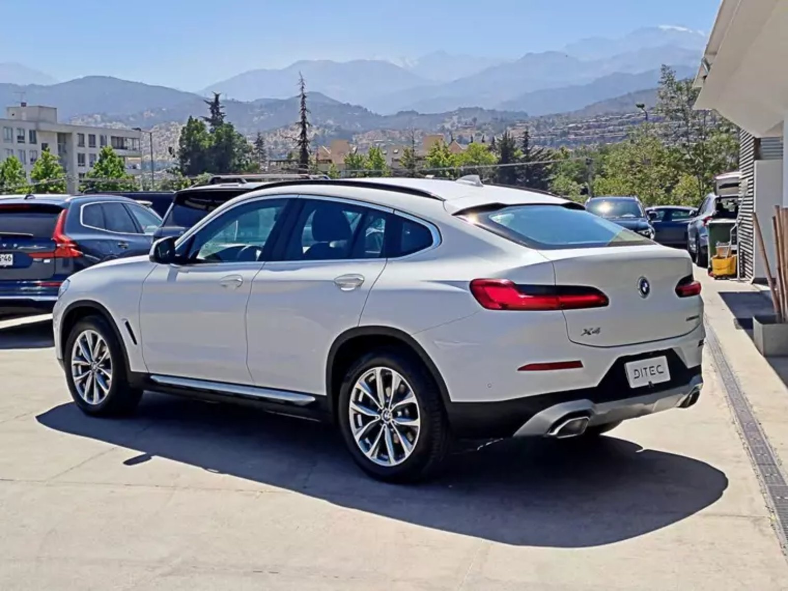 BMW X4 Xdrive30i 4x4 2.0 At 2023 - Imagen 7 de 17