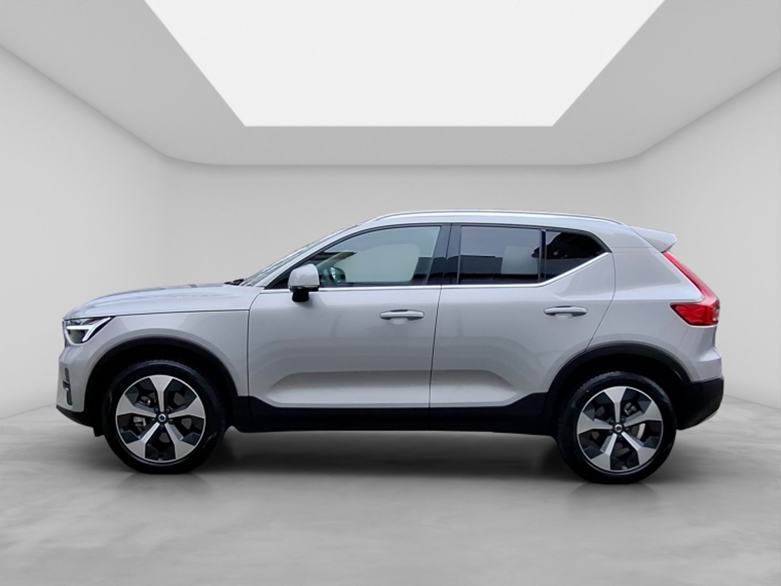 Volvo Xc40 B4 Ultimate 2.0 Aut 2023 - Foto 4 de 16