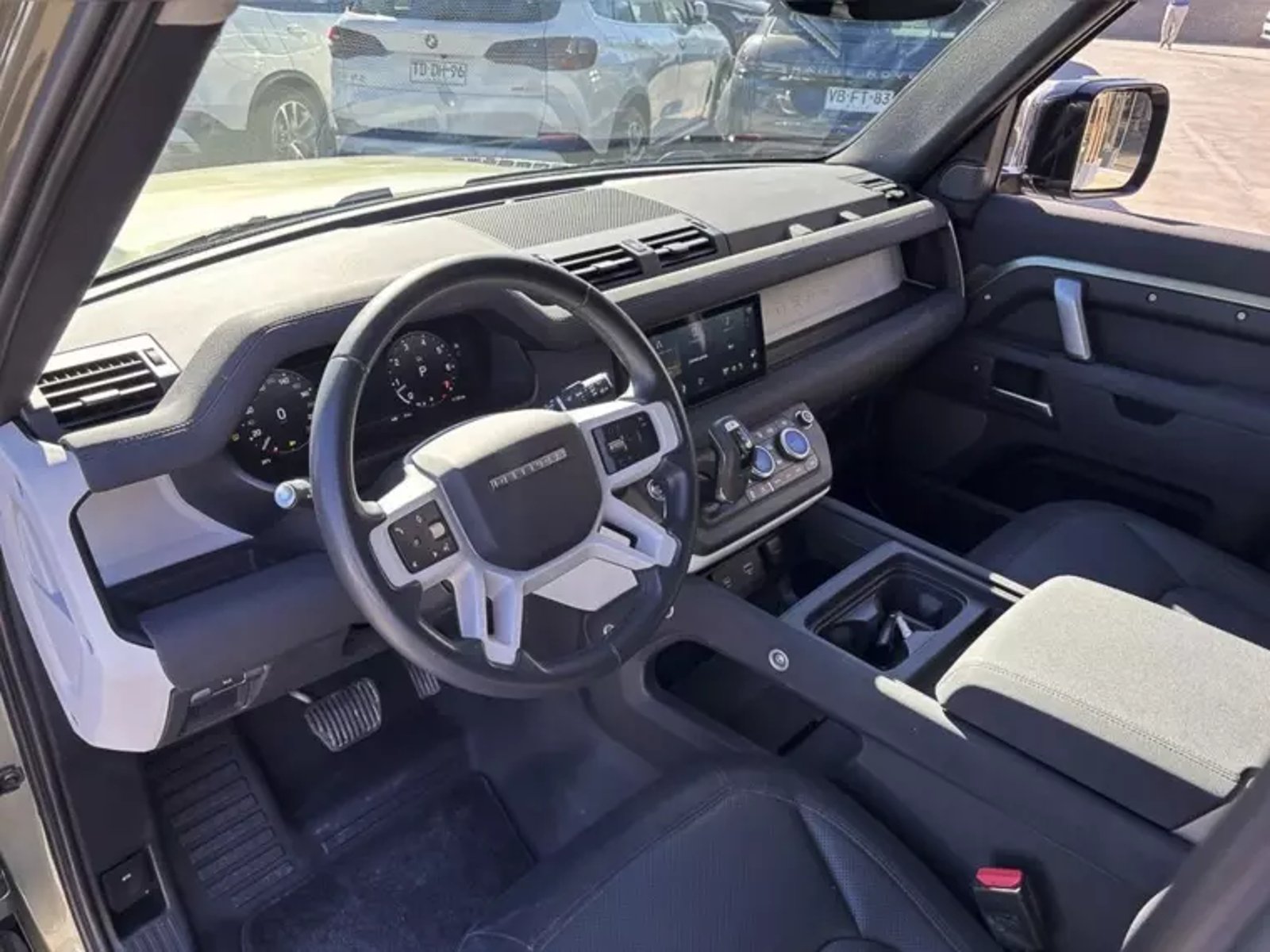 Land Rover Defender 110 X Dynamic 4x4 3.0 Aut 2023 - Imagen 10 de 17