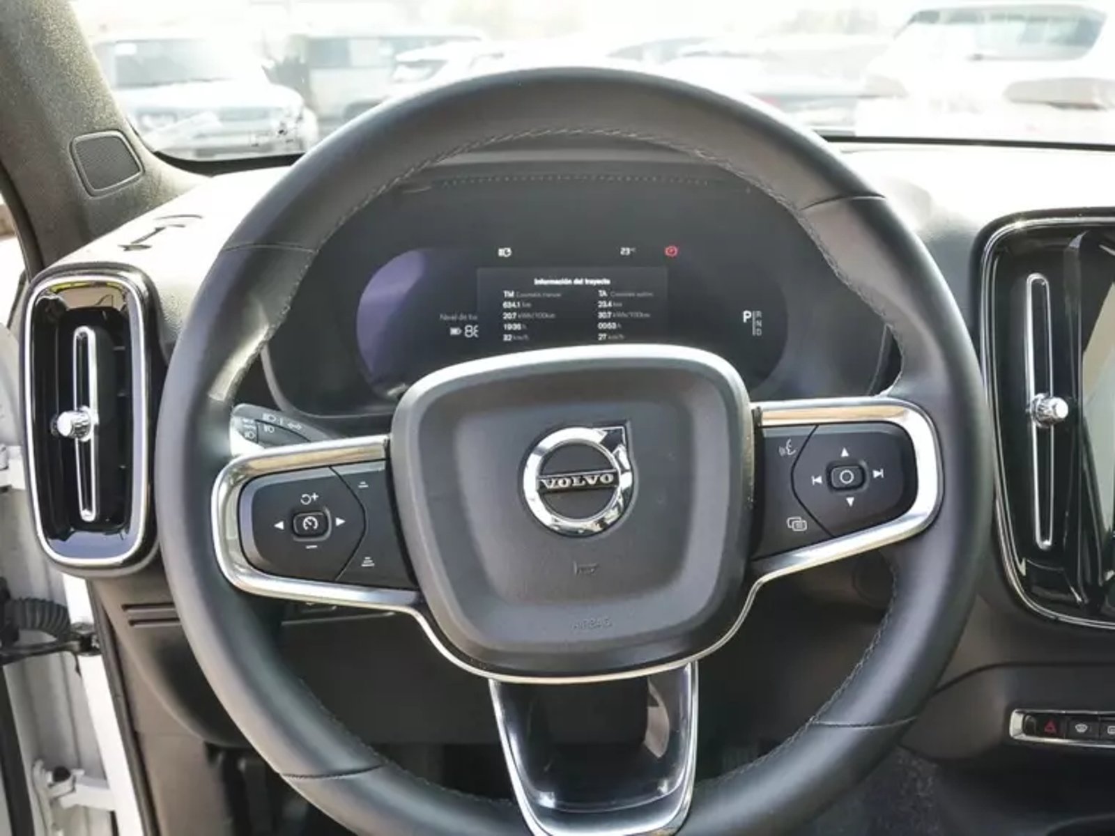 Volvo Ex40 0.0 P8 Recharge 4x4 At Electrico 2025 - Imagen 17 de 17