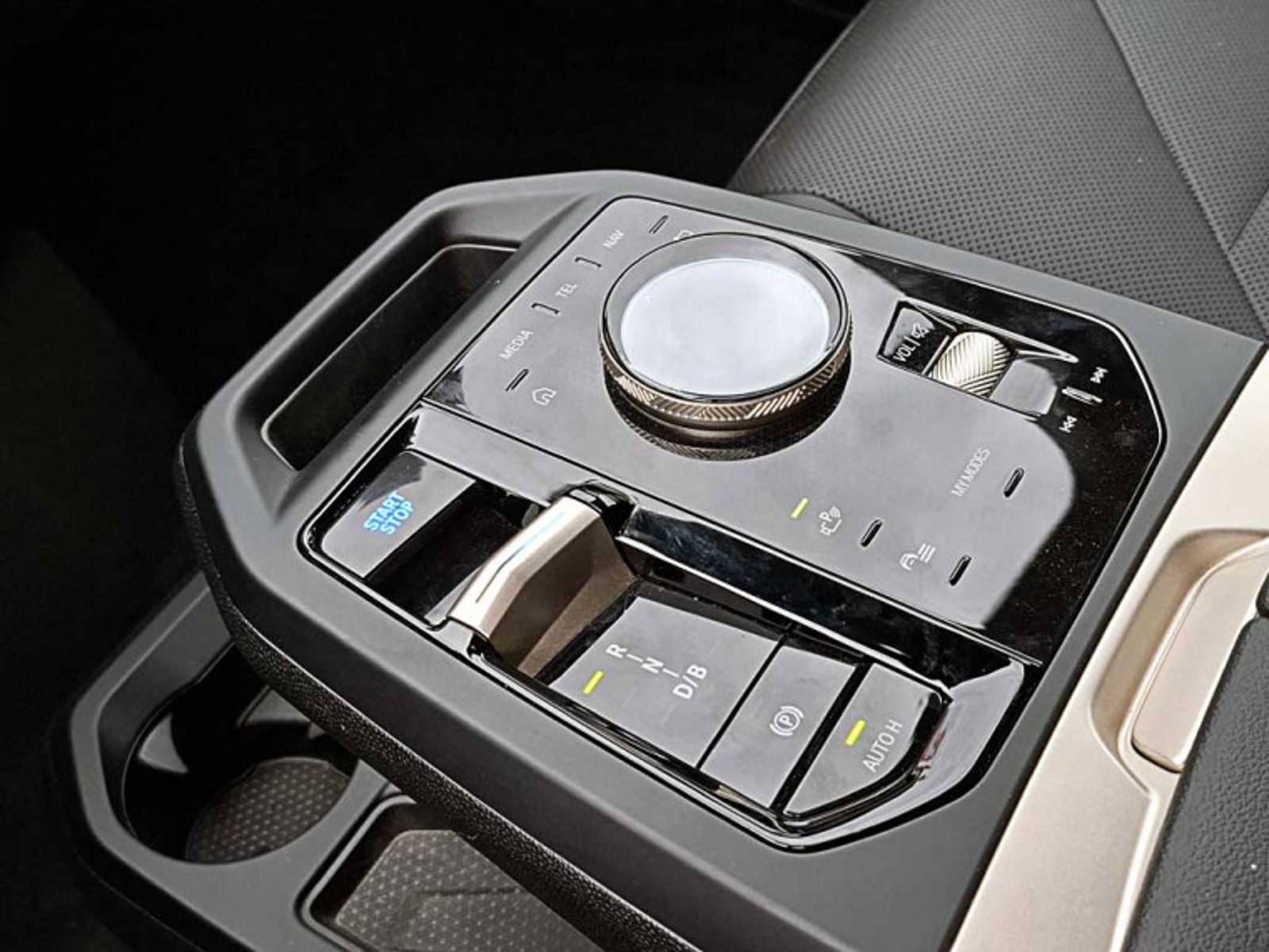 BMW Ix Xdrive 50 4x4 Aut 2024 - Imagen 9 de 13