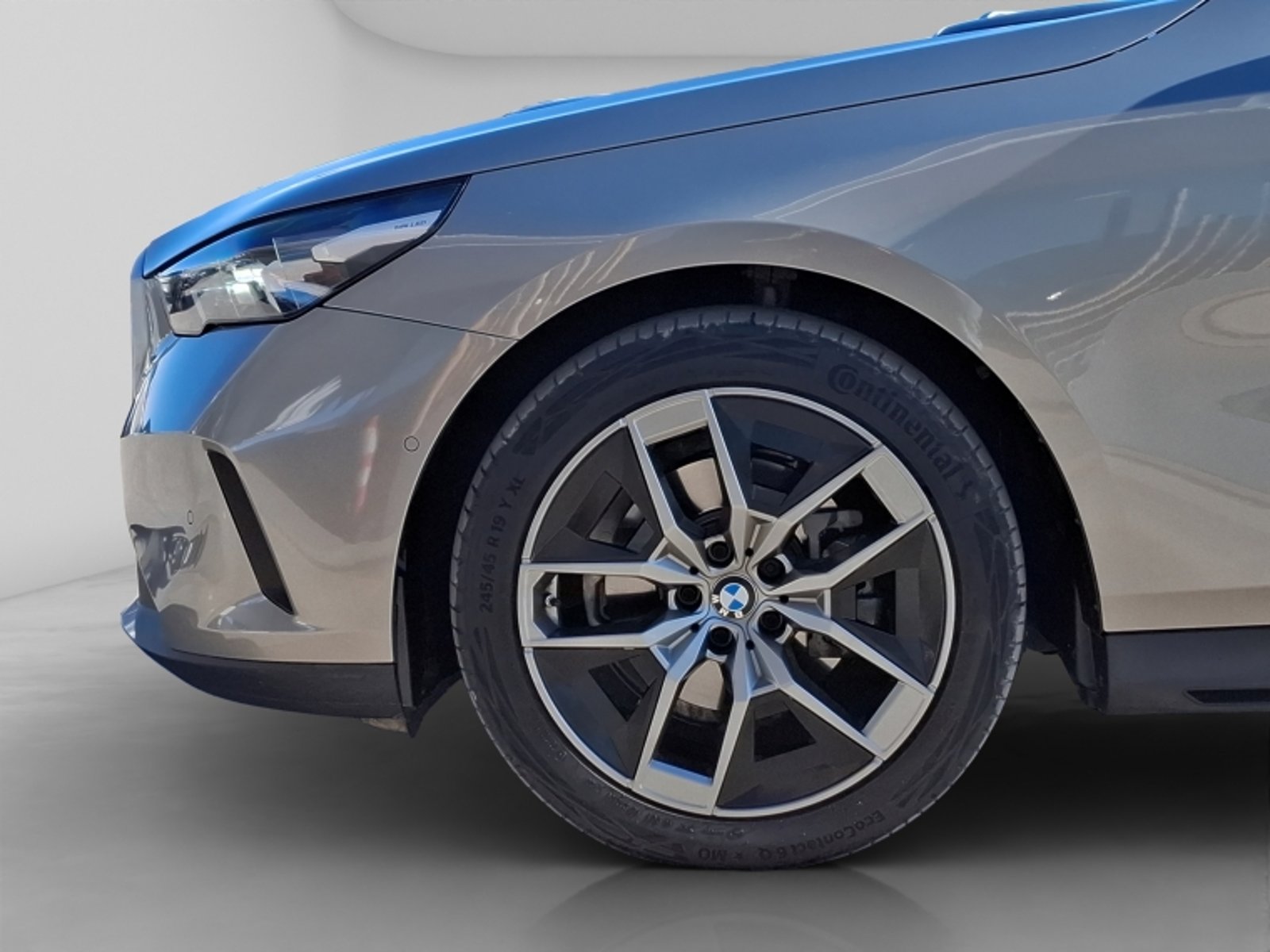 BMW 520 I Berlina 4x2 2.0 Aut 2024 - Imagen 9 de 20
