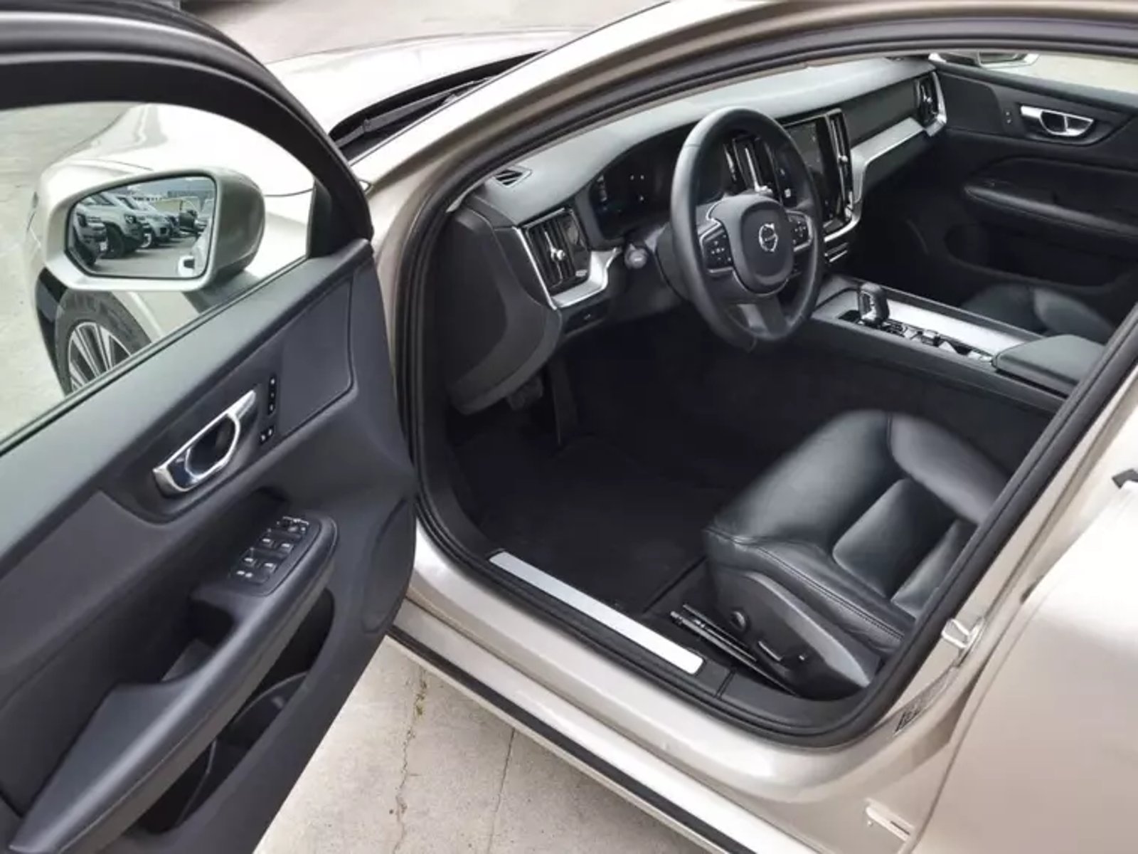 Volvo S60 B4 2023 - Imagen 12 de 20