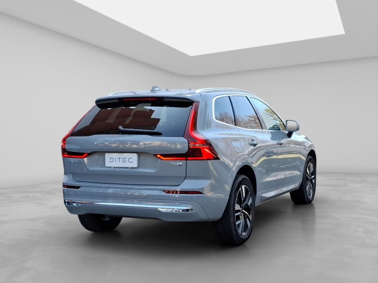 Volvo Xc60 B5 Awd Plus 2025 - Imagen 7 de 20