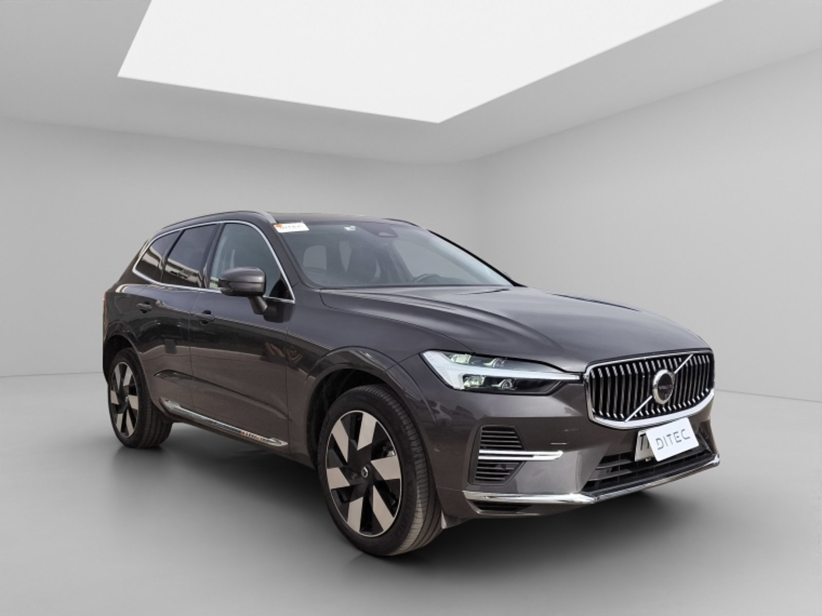 Volvo Xc60 Ii T8 Awd Recharge 2.0 Aut 2025 - Foto 3 de 20