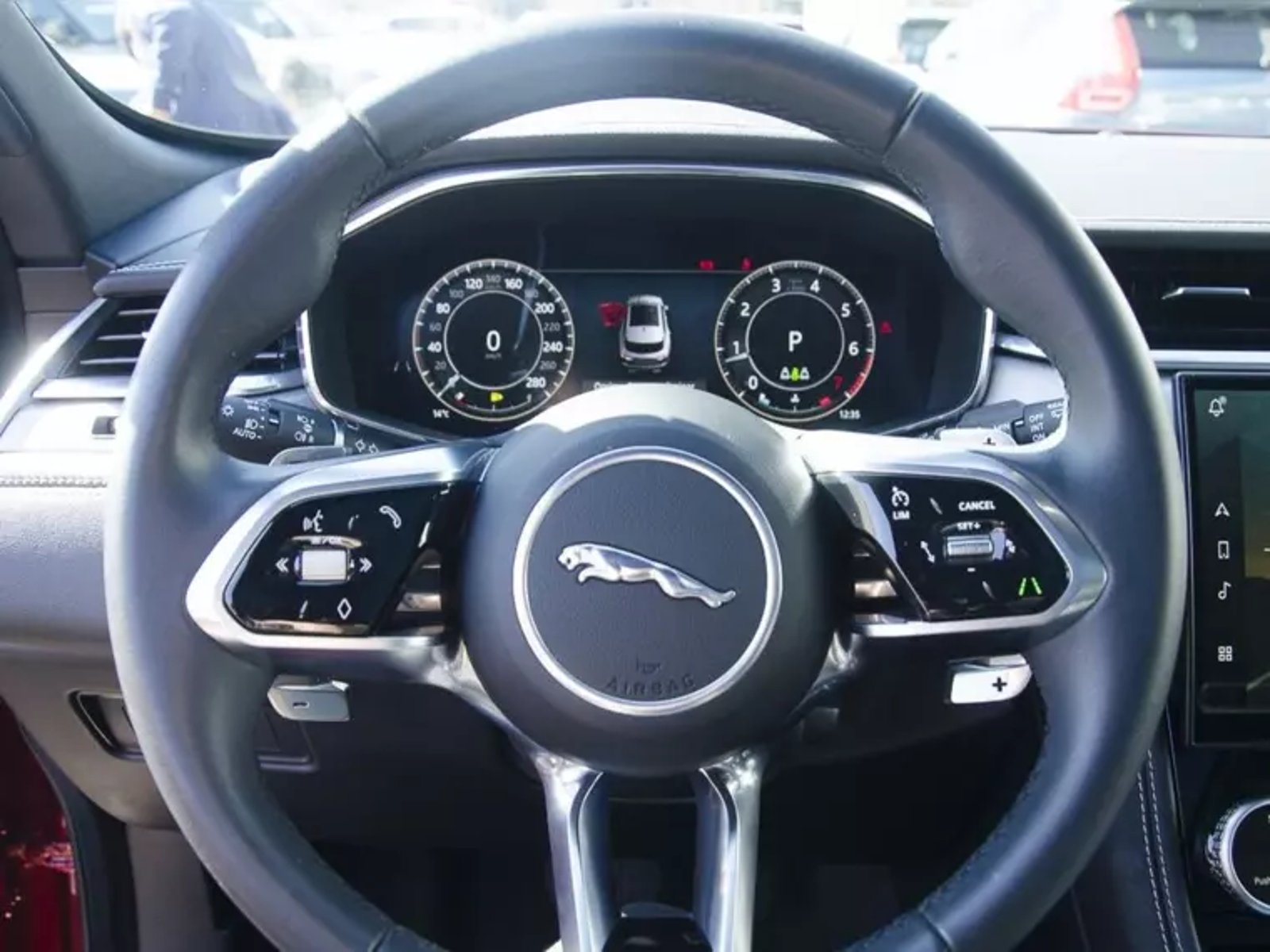 Jaguar F-pace R Dynamic S 2024 - Imagen 15 de 20