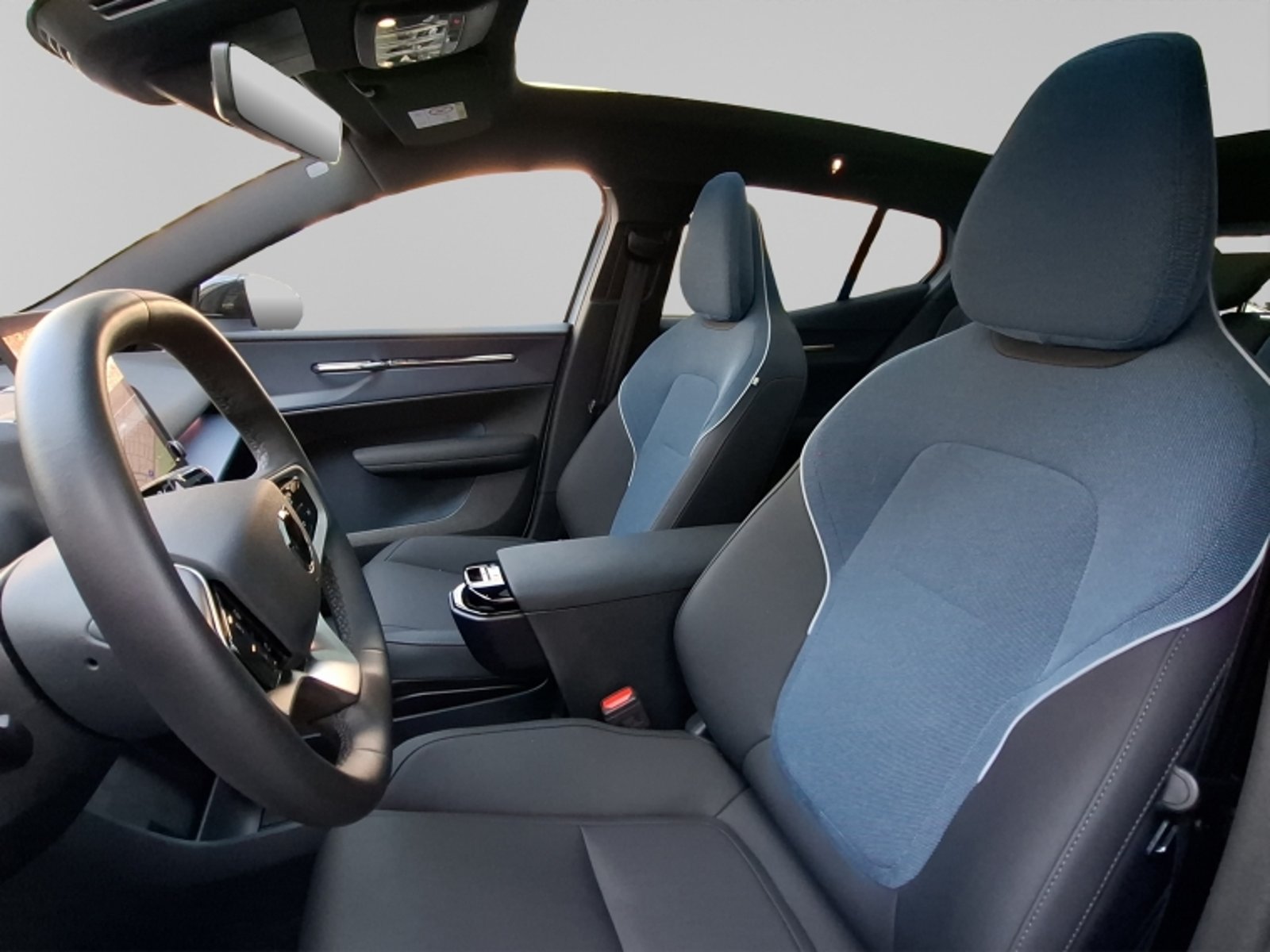 Volvo Ex30 E60 Ultra 2025 - Imagen 10 de 20