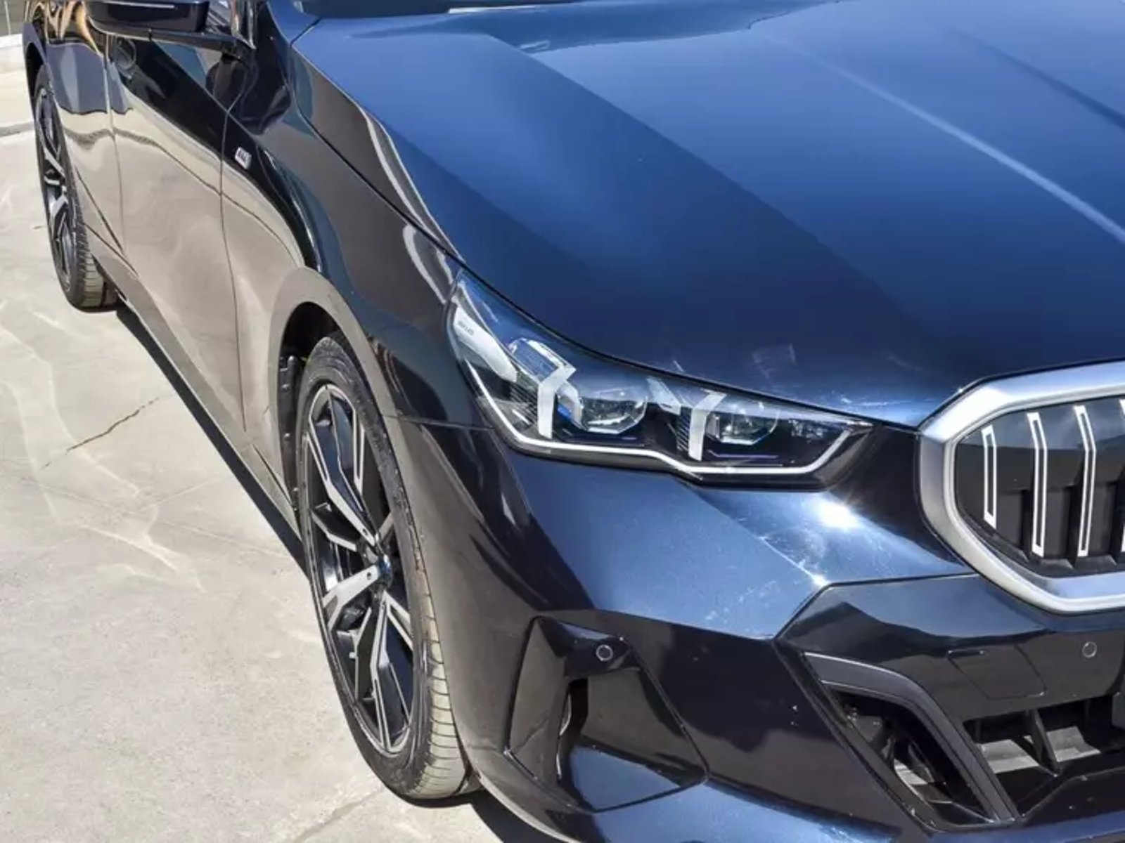 BMW 530 E Berlina M Sport 2026 - Foto 4 de 15