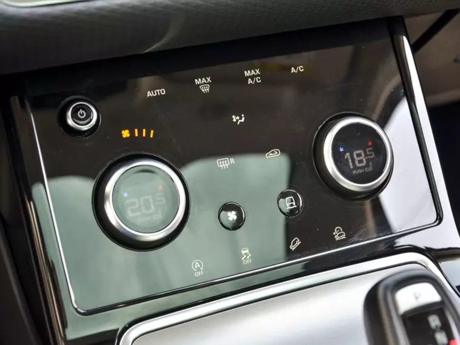 Land Rover Evoque 2.0i S 200hp 4x4 2024 - Imagen 17 de 20