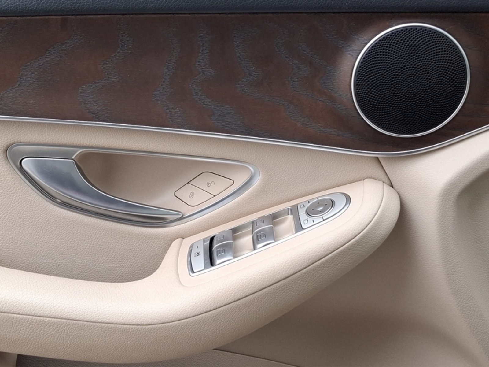 Mercedes-Benz Glc 200 2.0 2022 - Imagen 14 de 20