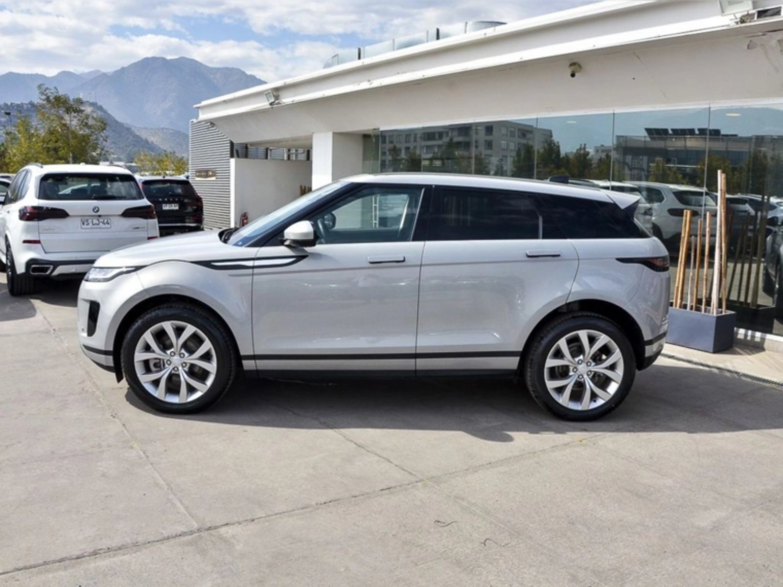 Land Rover Evoque Range Rover 4wd 2.0 Aut 2023 - Imagen 9 de 18