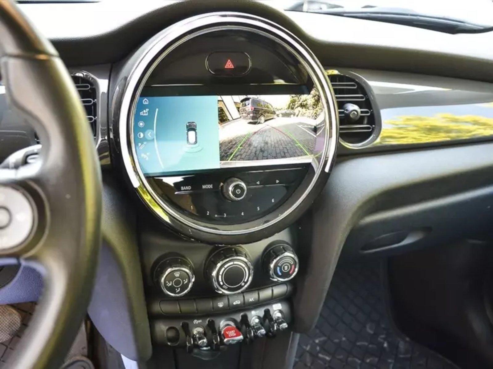 MINI Cooper 1.5 Essential Countryman At 2024 - Imagen 10 de 11