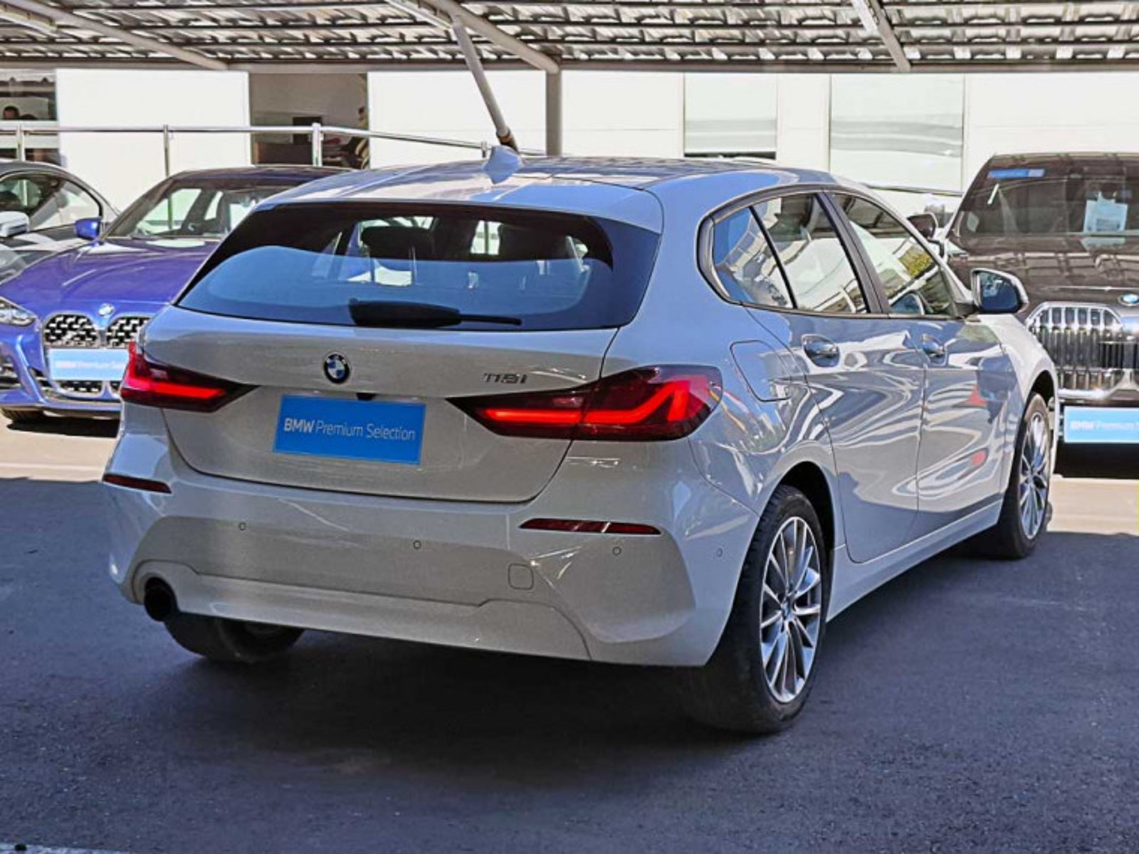 BMW 118 I Hatch Dynamic 2023 - Imagen 4 de 12