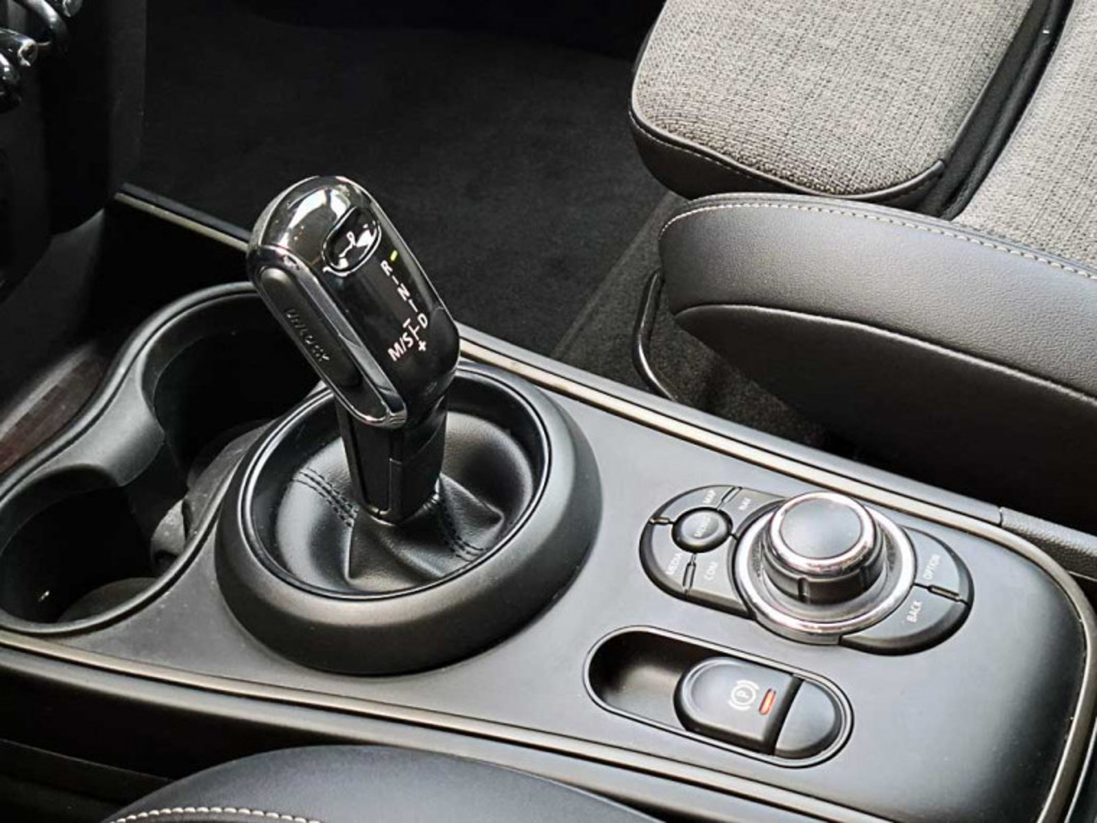 MINI Cooper Countryman Classic 1.5 2023 - Imagen 8 de 12