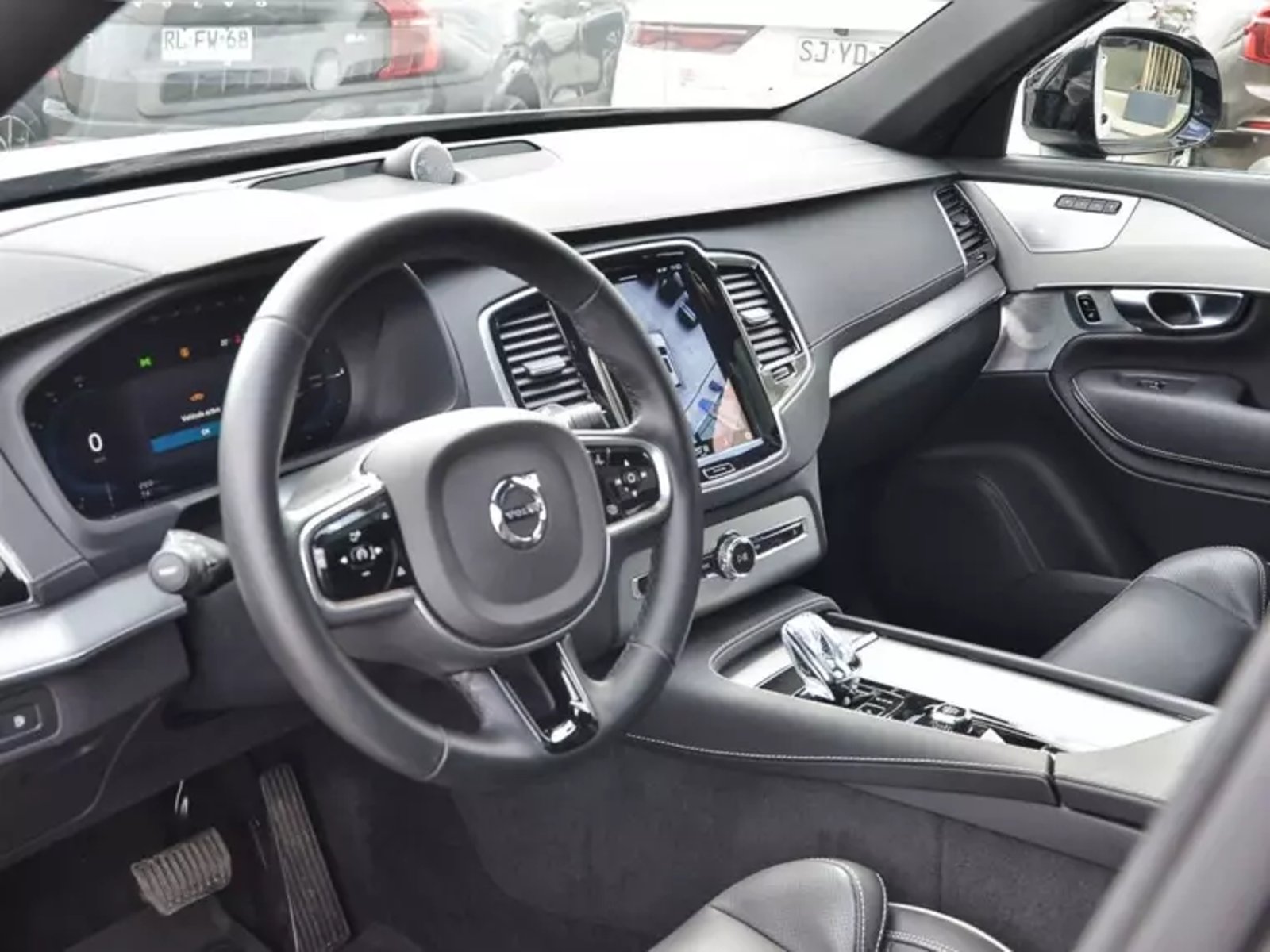 Volvo Xc90 2.0 T8 Core Hibrido Awd At 5p 2025 - Imagen 7 de 10