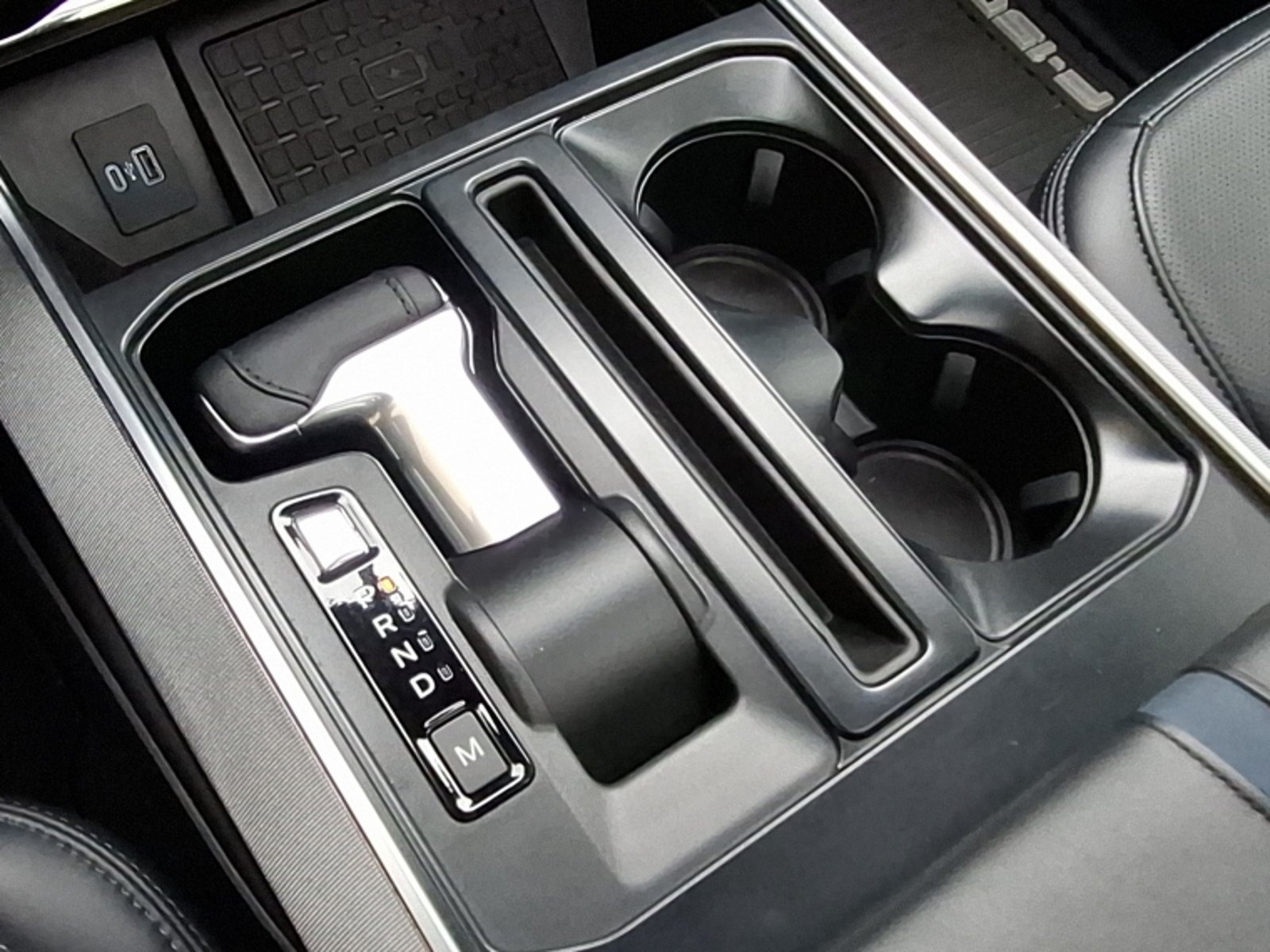 Ford F-150 Platinium 4x4 3.5 At 2025 - Imagen 13 de 20