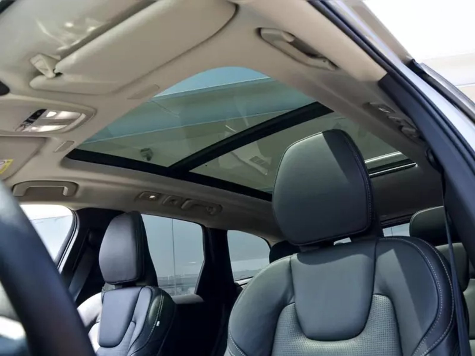 Volvo Xc60 T8 Awd Recharge Ultimate 2025 - Imagen 14 de 20