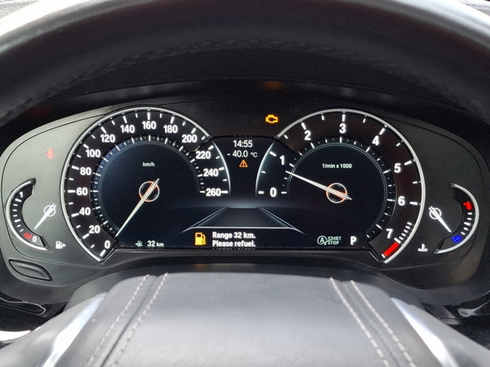 BMW 530 I Luxury 2.0 Aut 2018 - Imagen 12 de 20