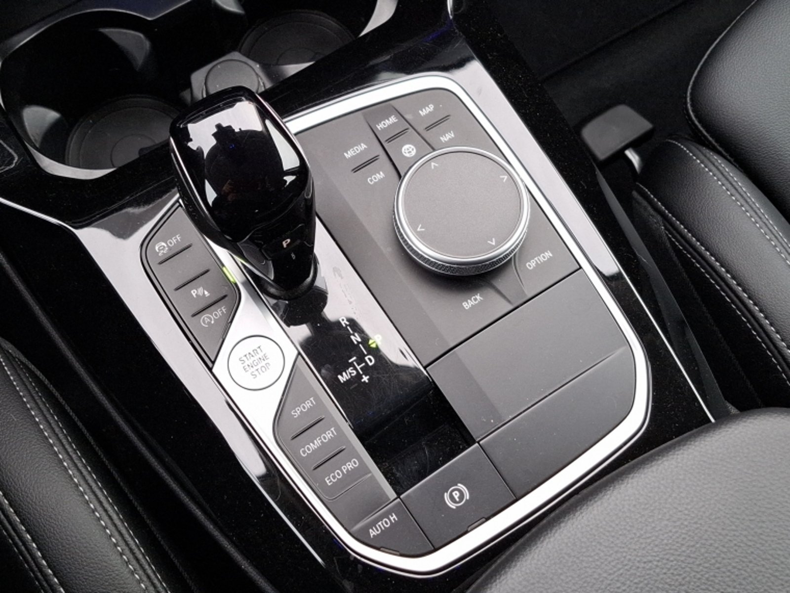 BMW X3 Sdrive20i Dynamic 4x2 20i 2.0 At 2024 - Imagen 13 de 20