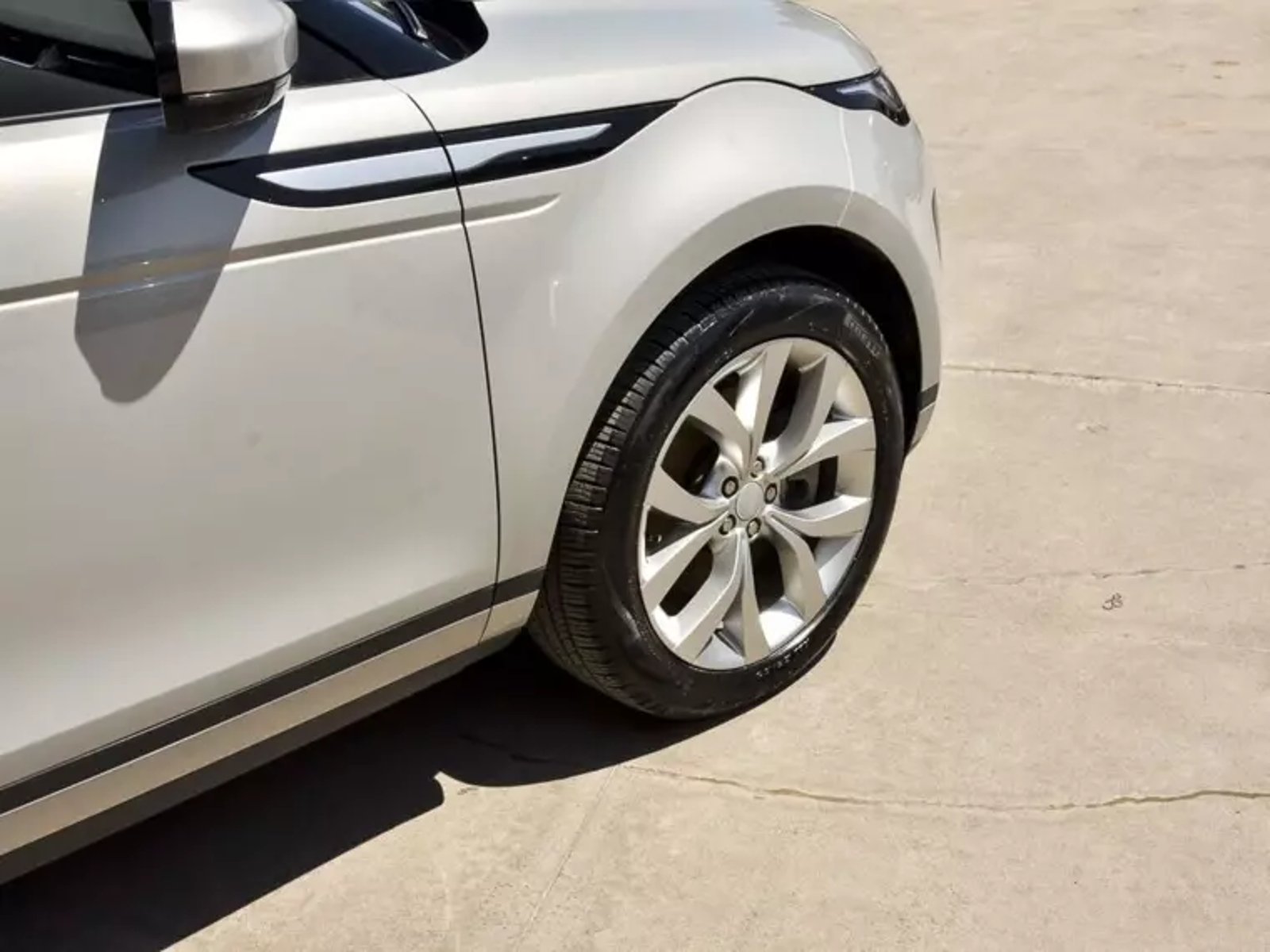 Land Rover Evoque 2.0i S 200hp 4x4 2024 - Imagen 6 de 20