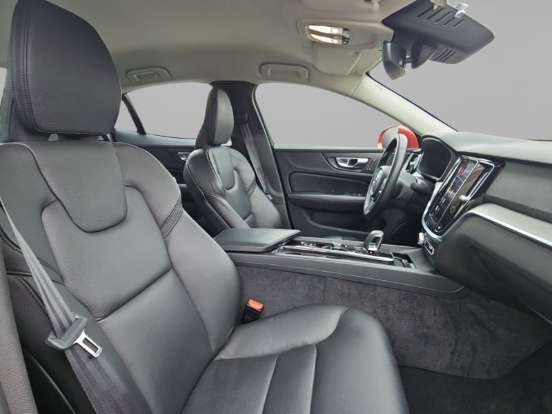 Volvo S60 B4 2023 - Imagen 19 de 20