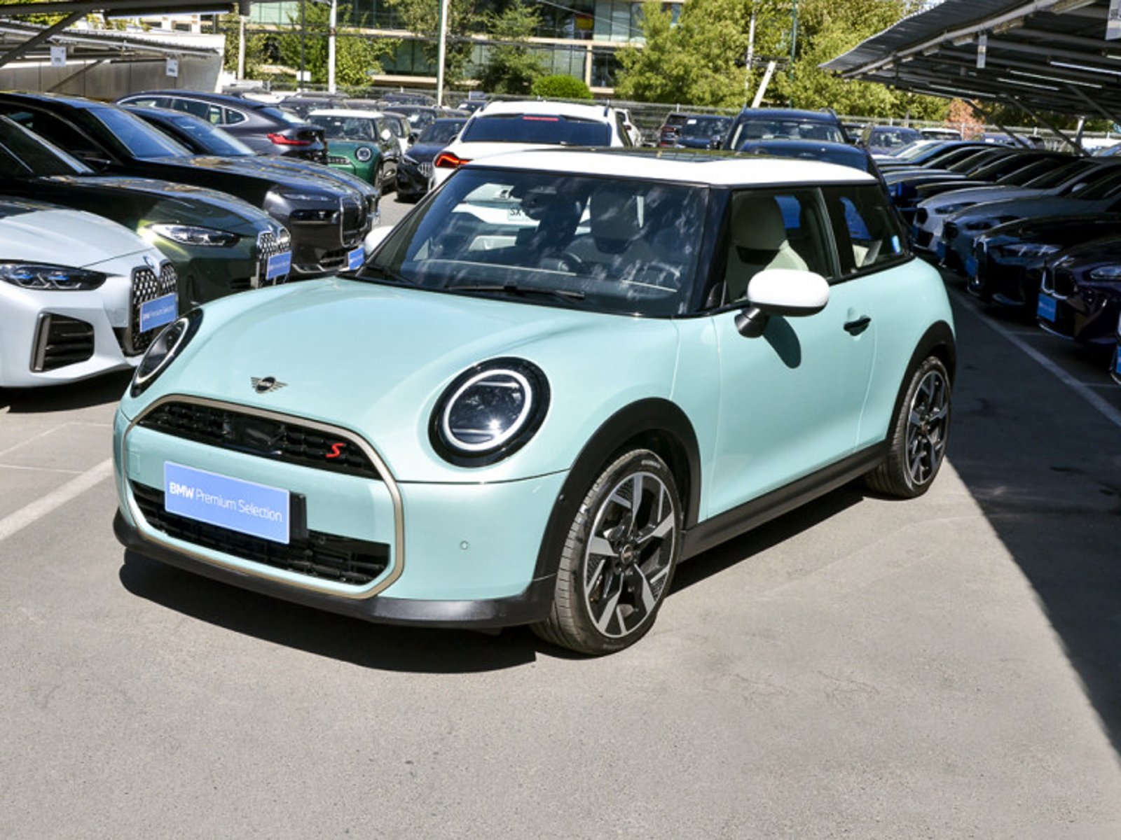 Mini Cooper S 2.0 Hb 3p Jcw 2024 - Foto 2 de 20