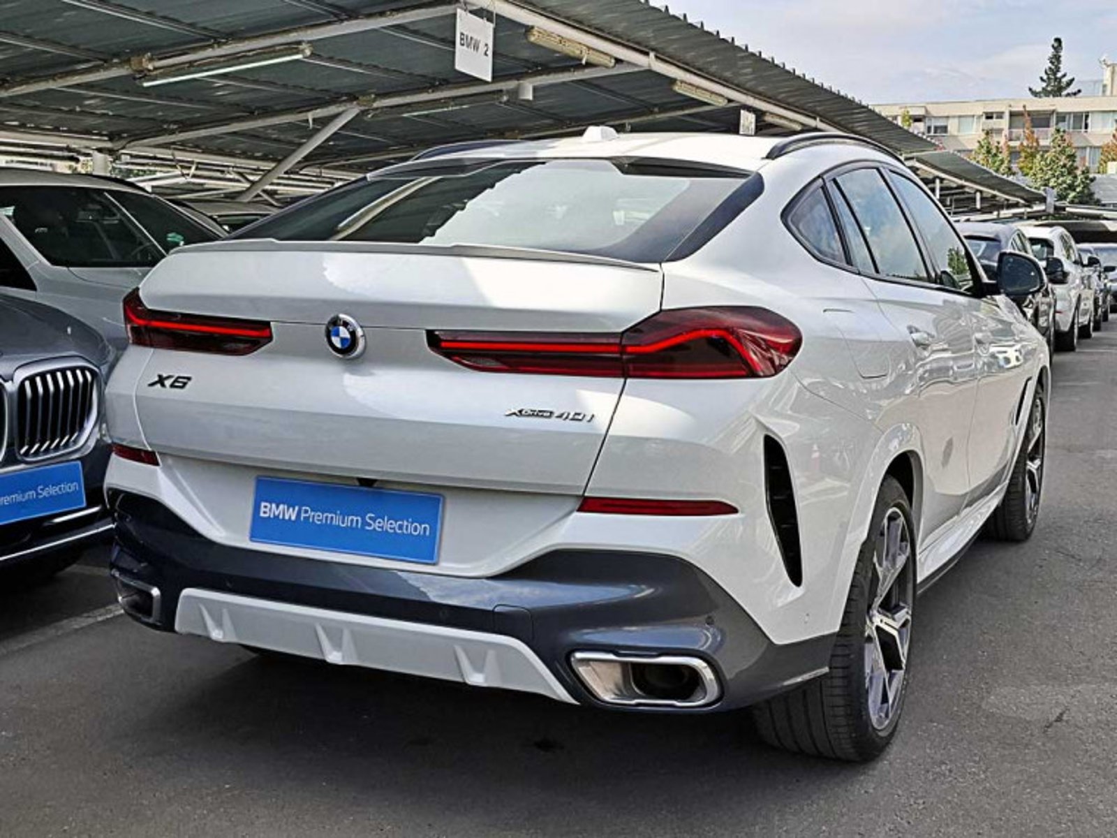 BMW X6 Xdrive40i M Sport 2025 - Foto 4 de 13